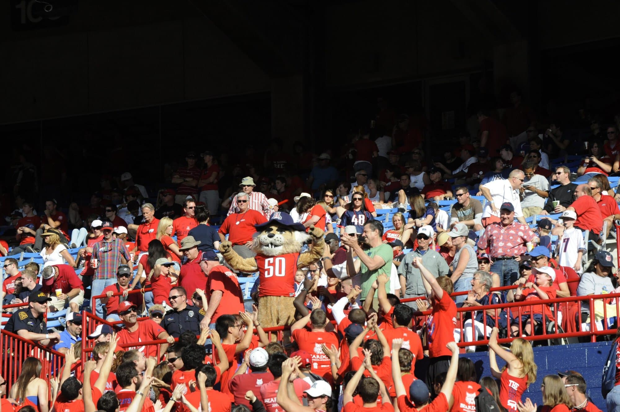 WSU UA Half-Time