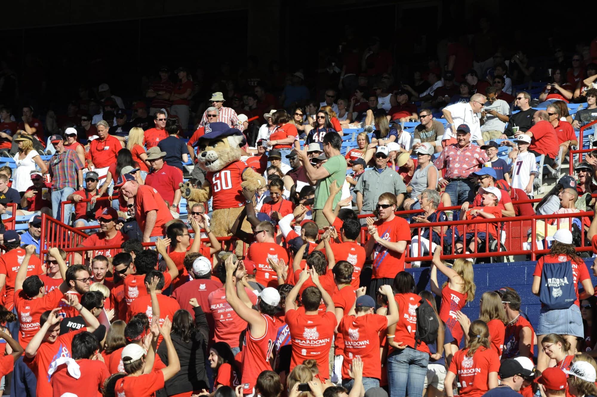 WSU UA Half-Time