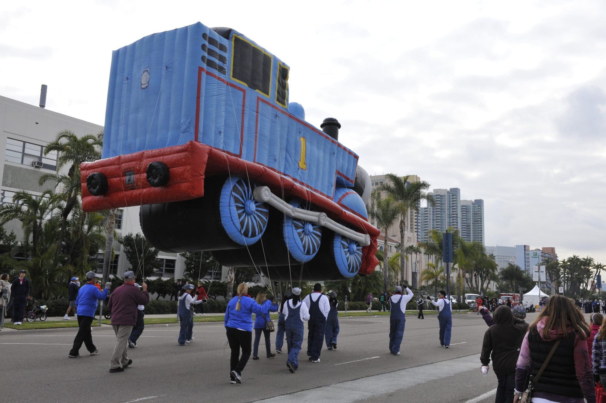 Holiday Bowl Parade