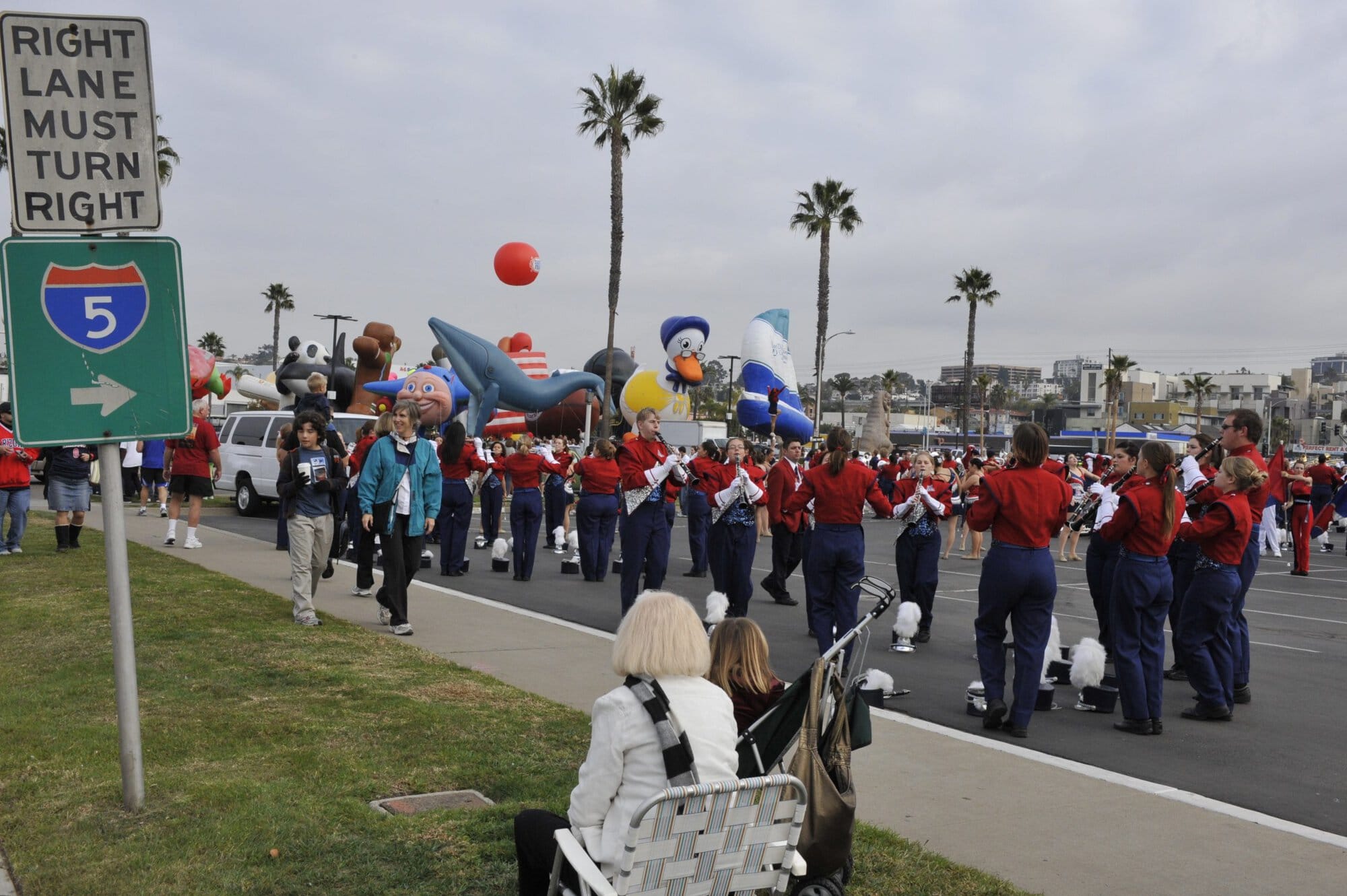 Holiday Bowl Parade