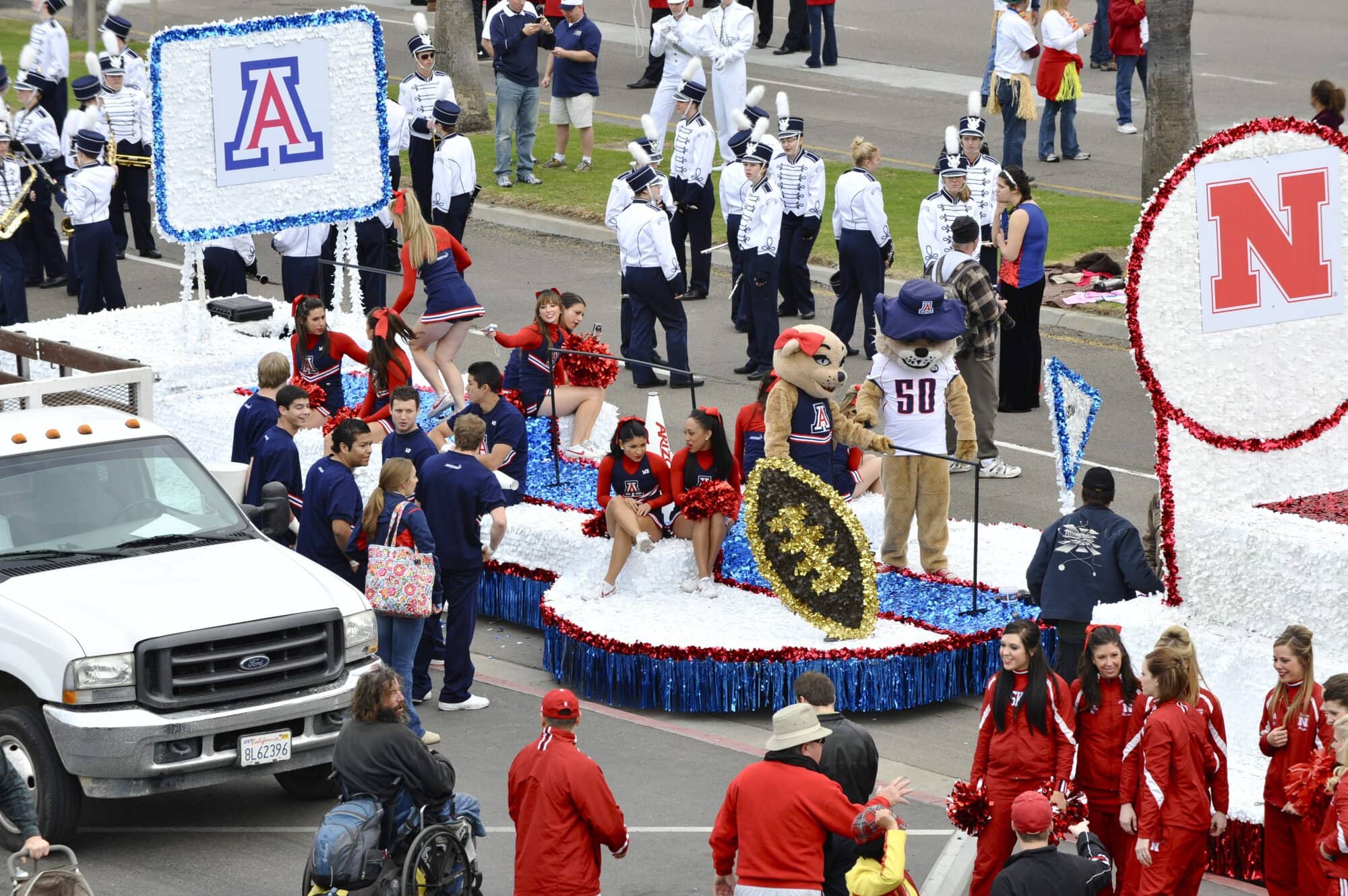 Holiday Bowl Parade