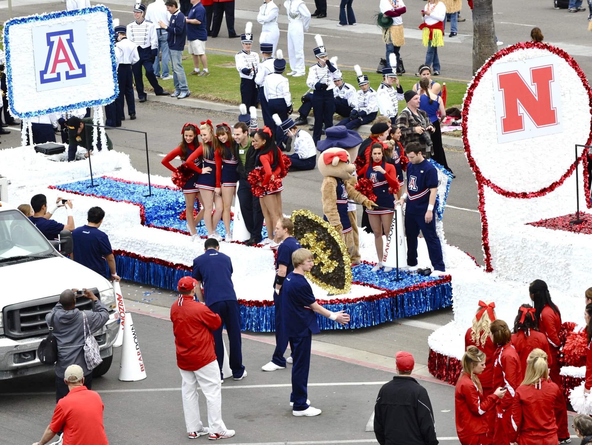 Holiday Bowl Parade