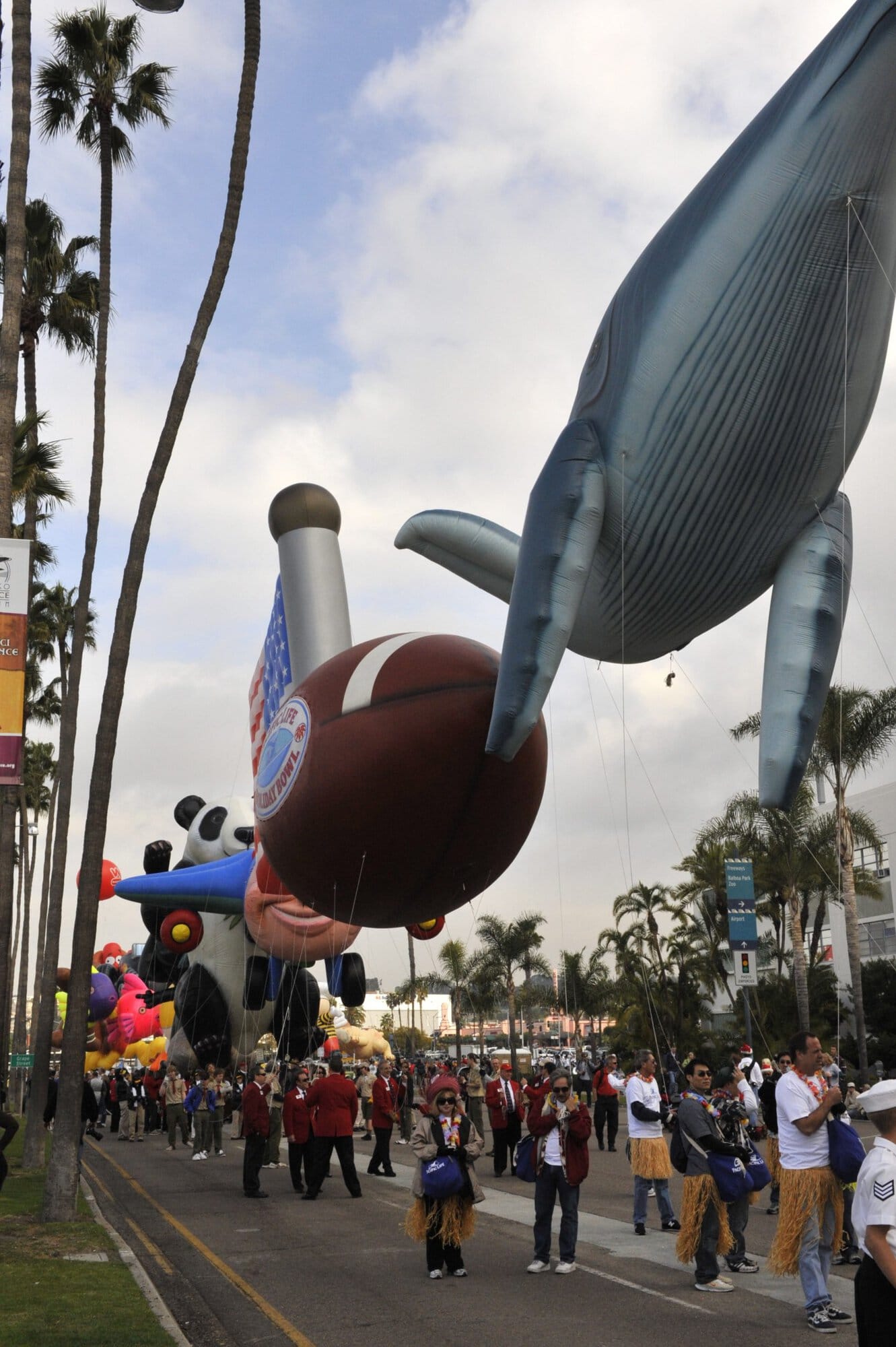 Holiday Bowl Parade