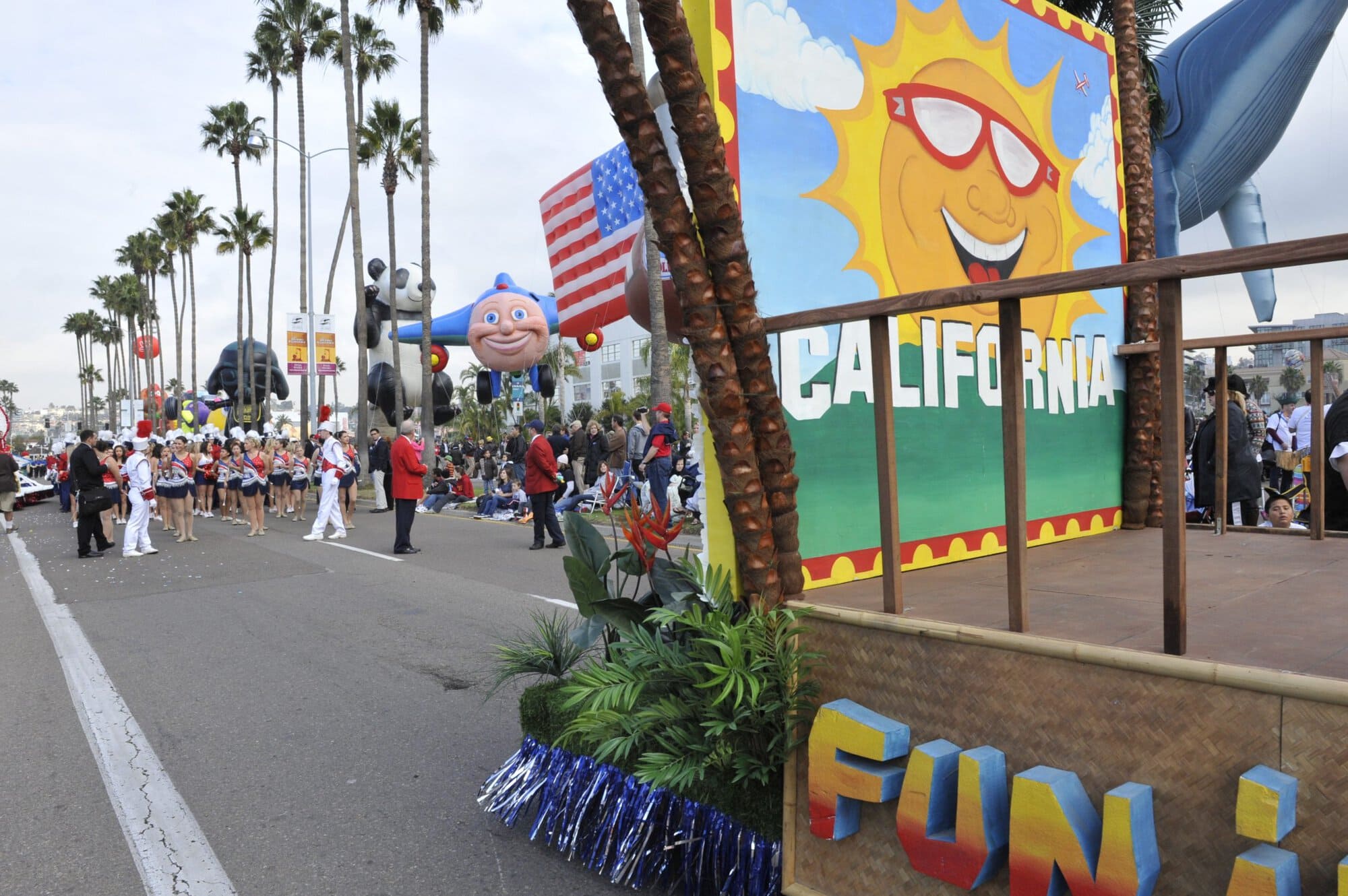 Holiday Bowl Parade