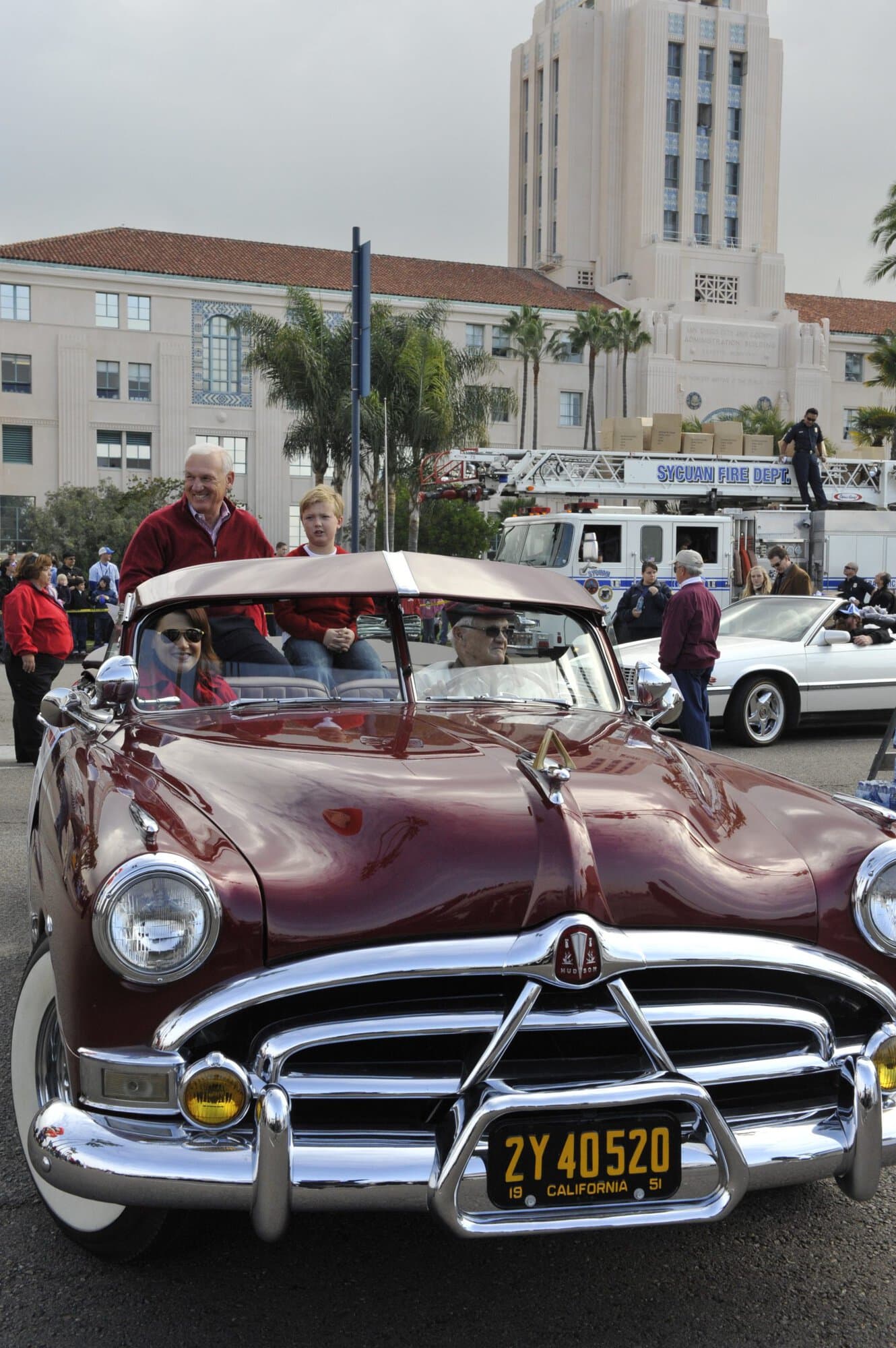 Holiday Bowl Parade