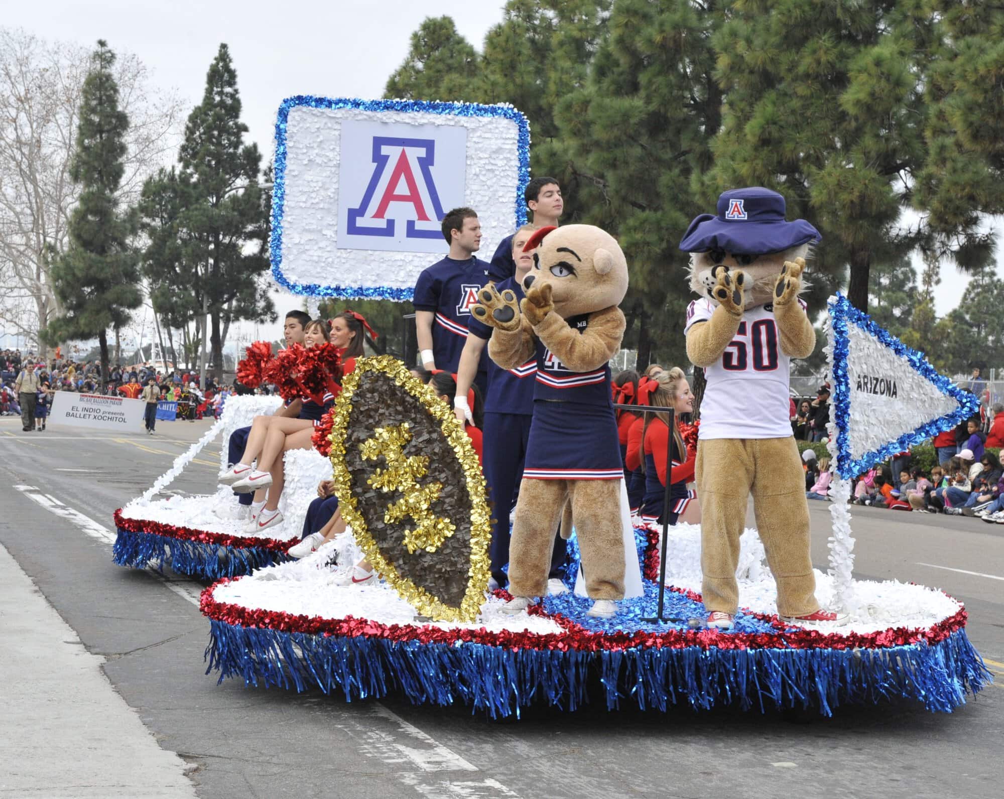 Holiday Bowl Parade