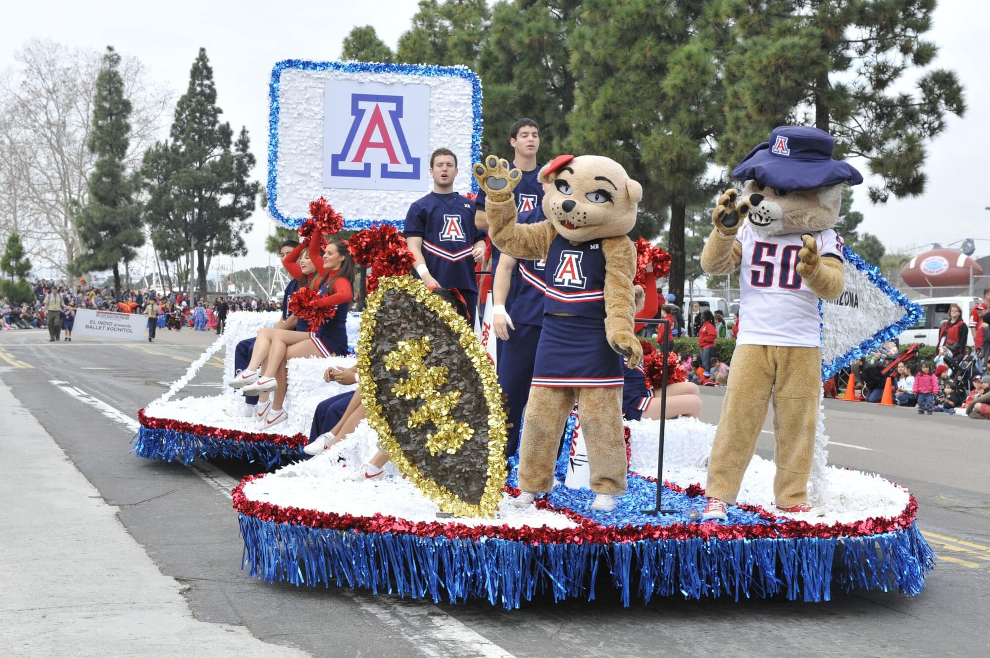 Holiday Bowl Parade