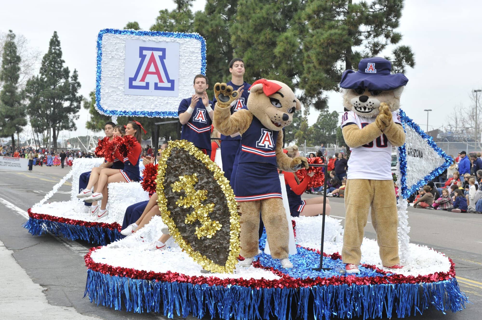 Holiday Bowl Parade