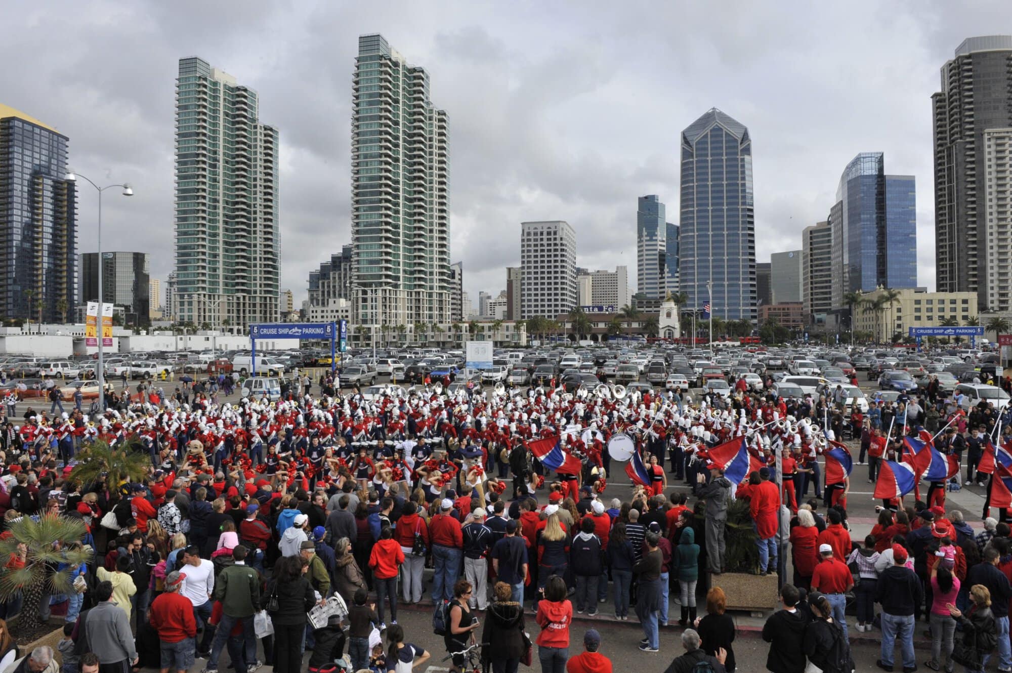 Holiday Bowl Parade