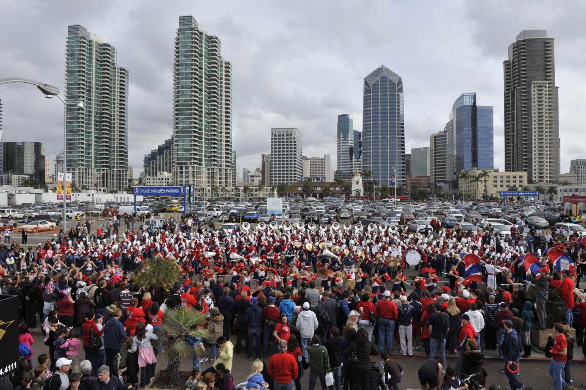 Holiday Bowl Parade