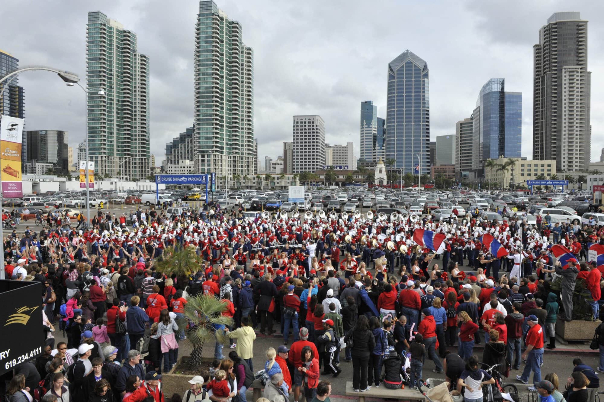 Holiday Bowl Parade