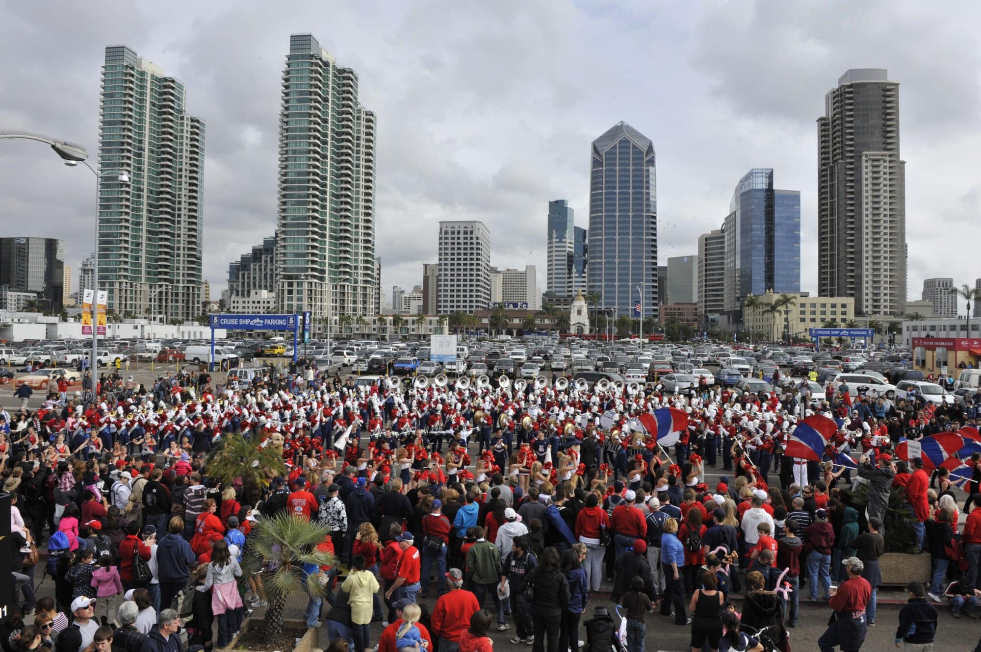 Holiday Bowl Parade