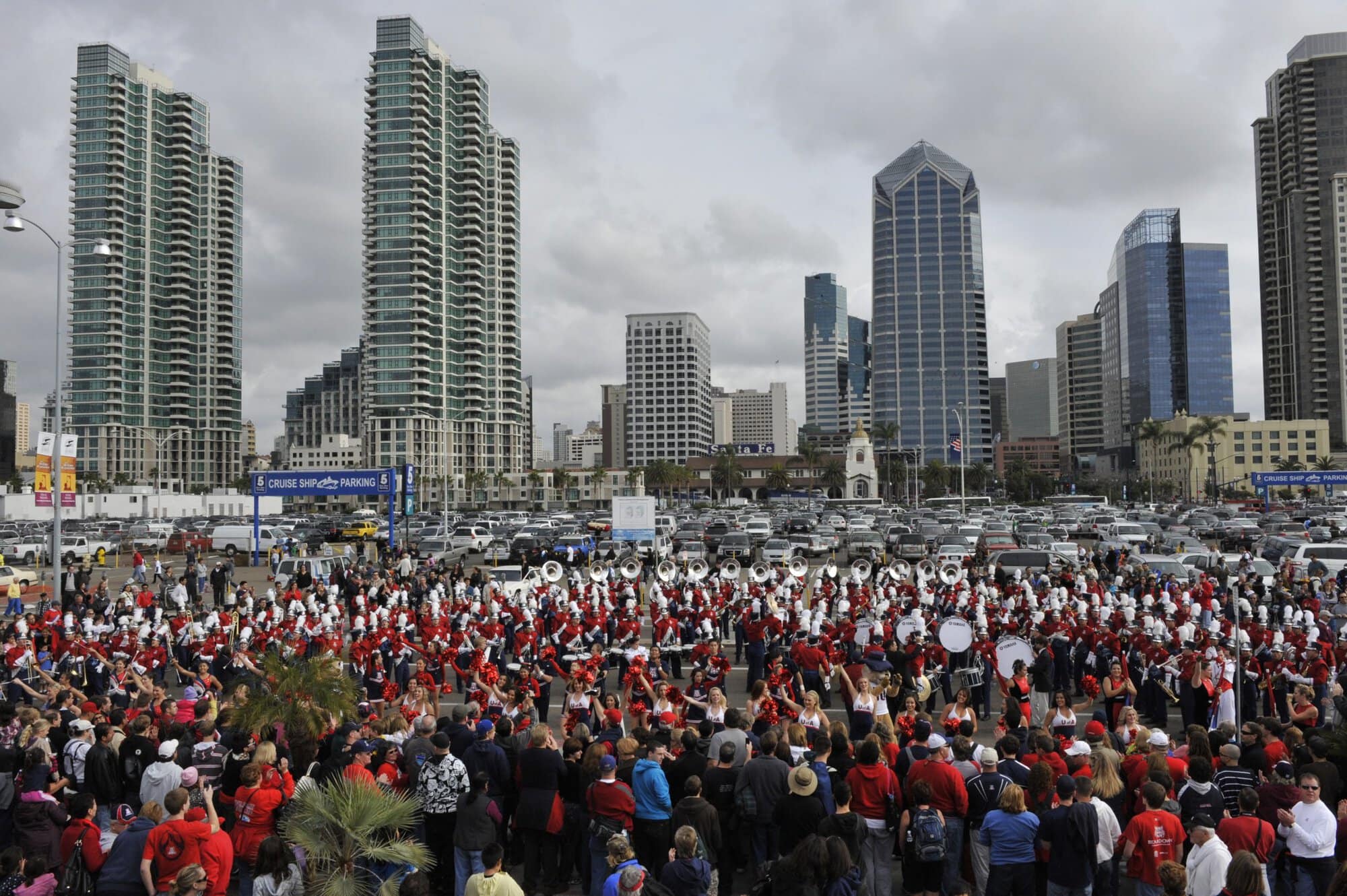 Holiday Bowl Parade