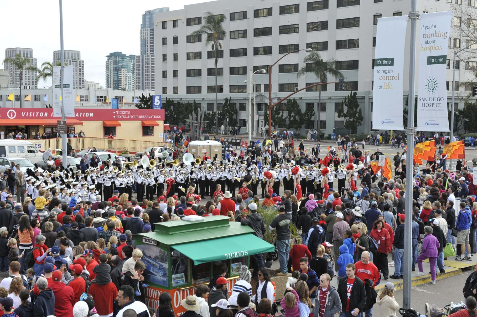 Holiday Bowl Parade
