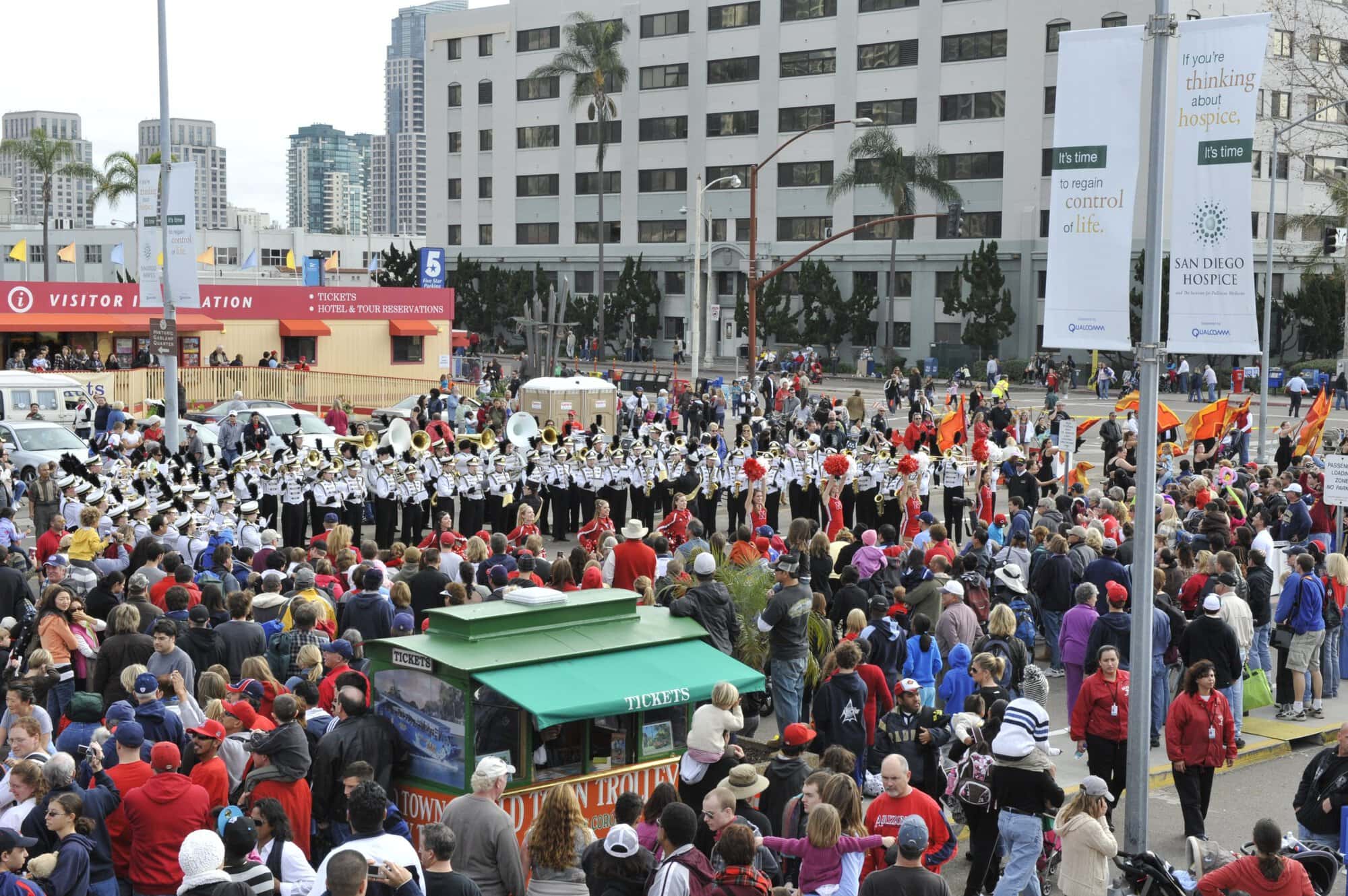 Holiday Bowl Parade