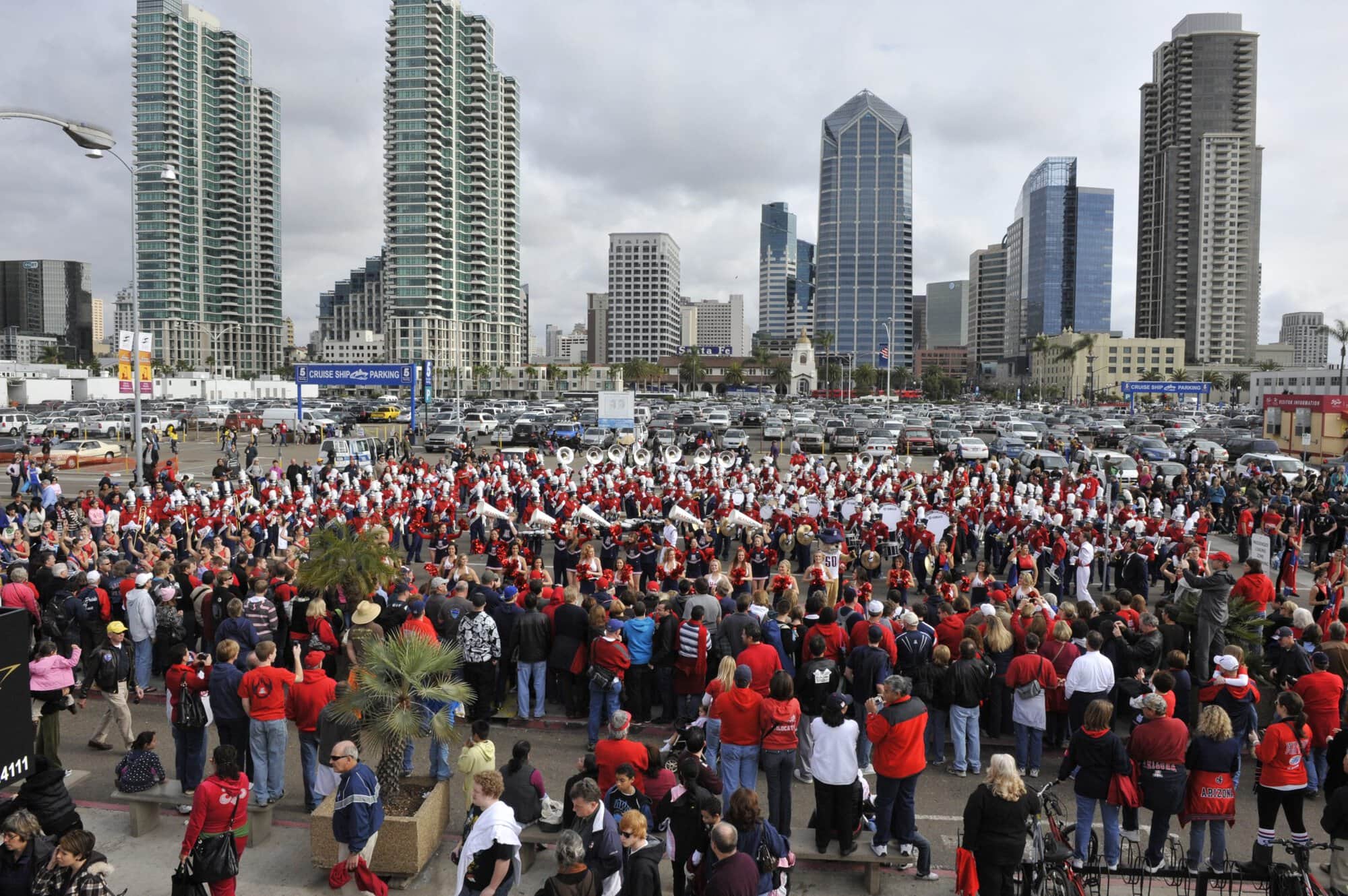 Holiday Bowl Parade
