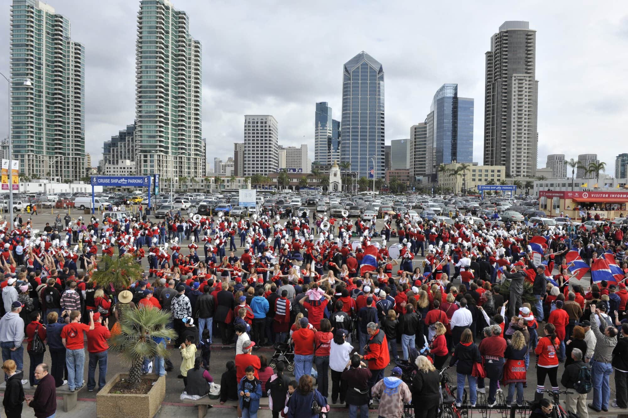 Holiday Bowl Parade