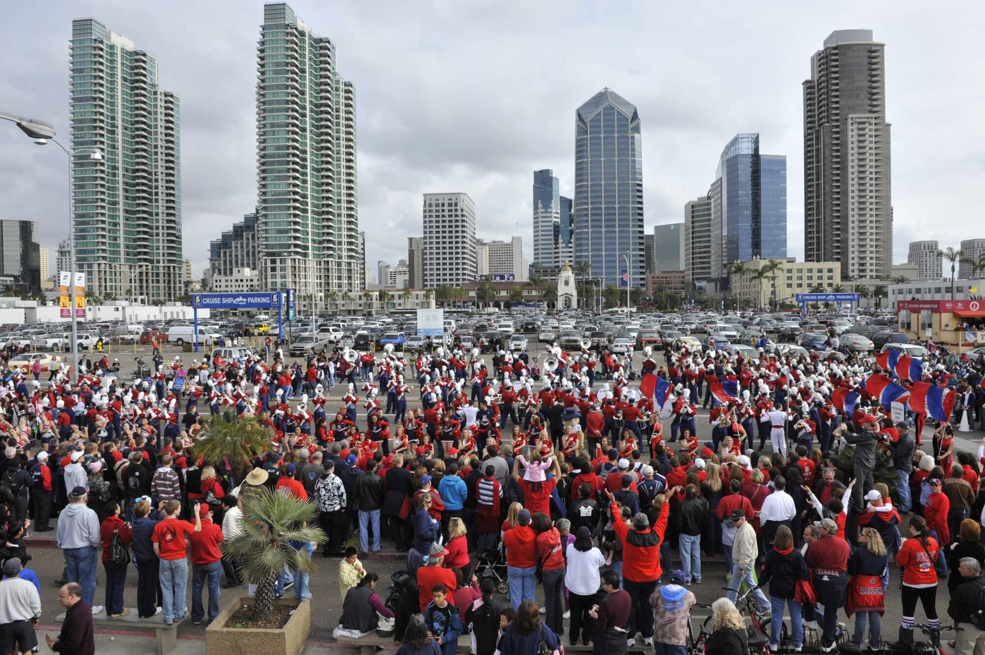 Holiday Bowl Parade