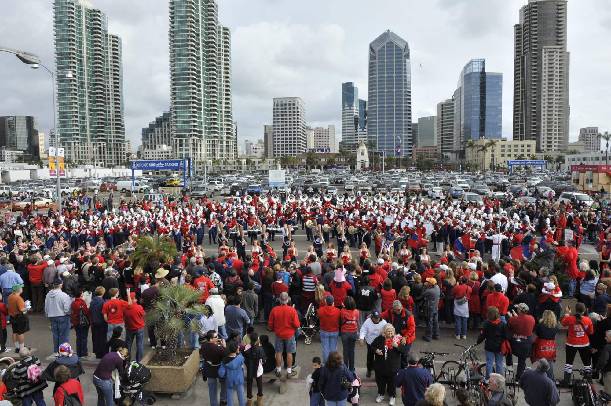 Holiday Bowl Parade