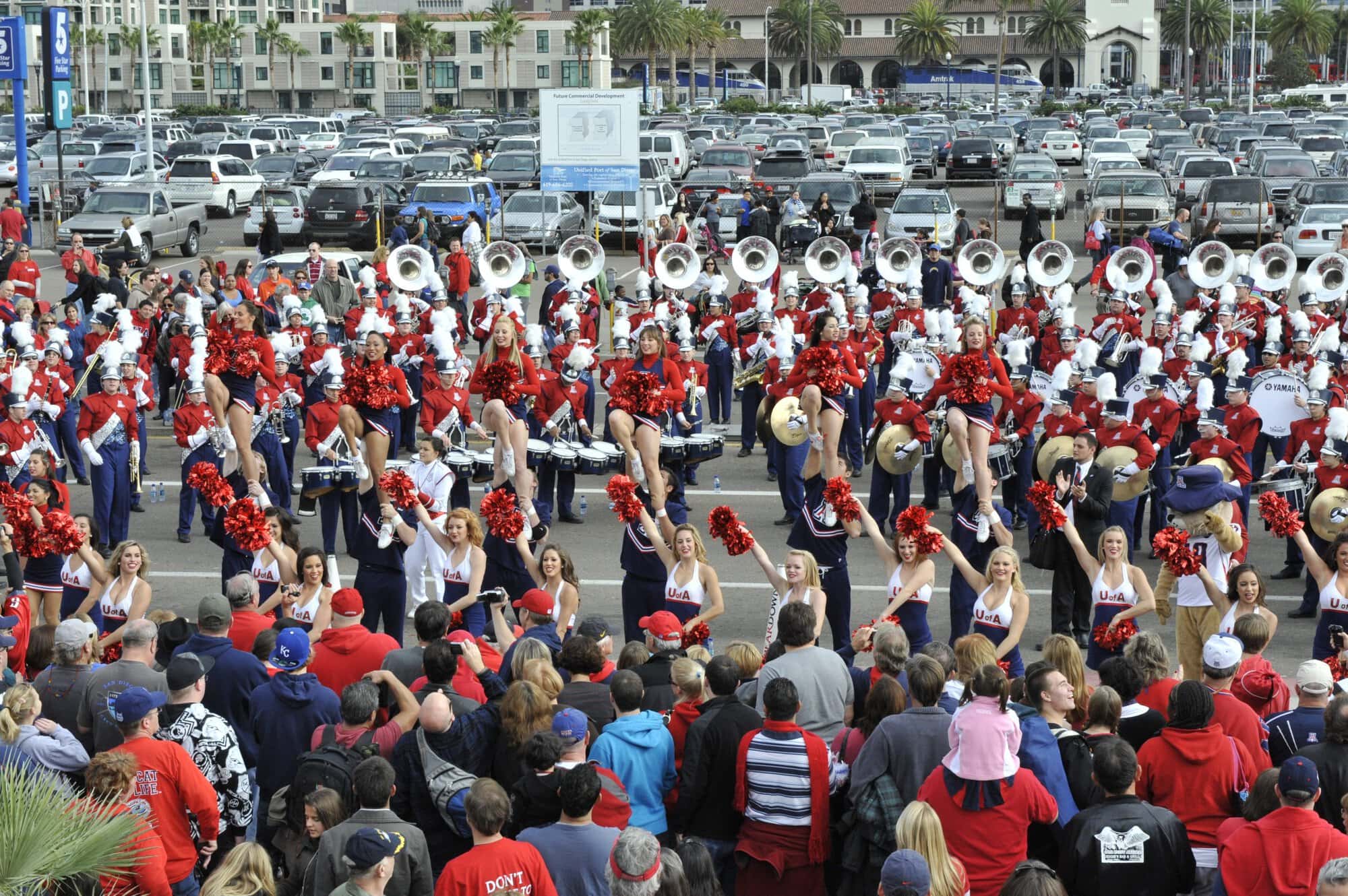 Holiday Bowl Parade