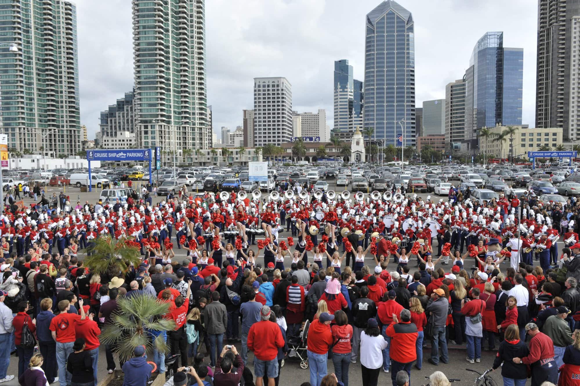 Holiday Bowl Parade