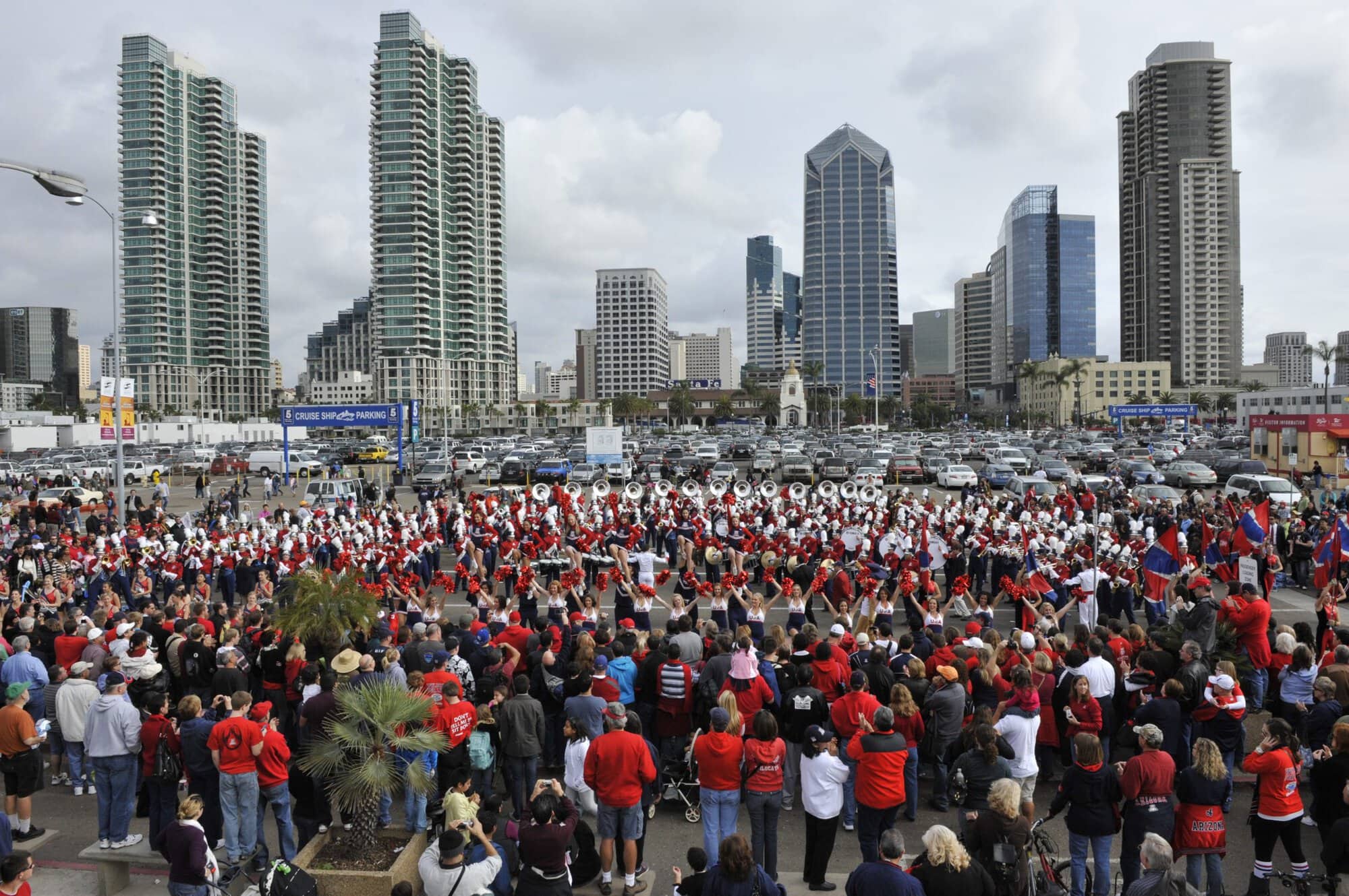 Holiday Bowl Parade