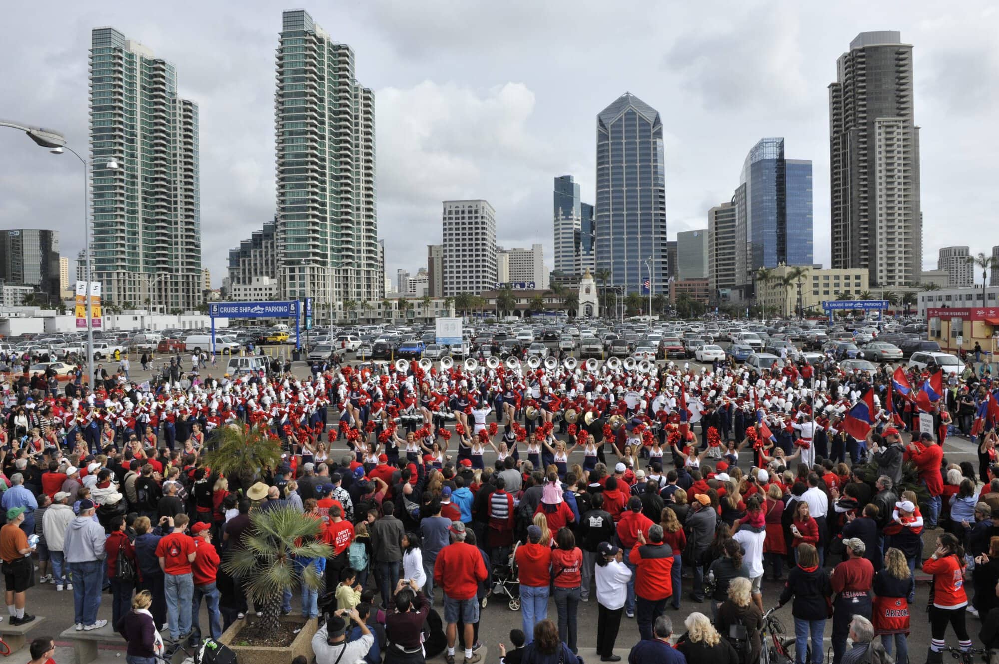 Holiday Bowl Parade