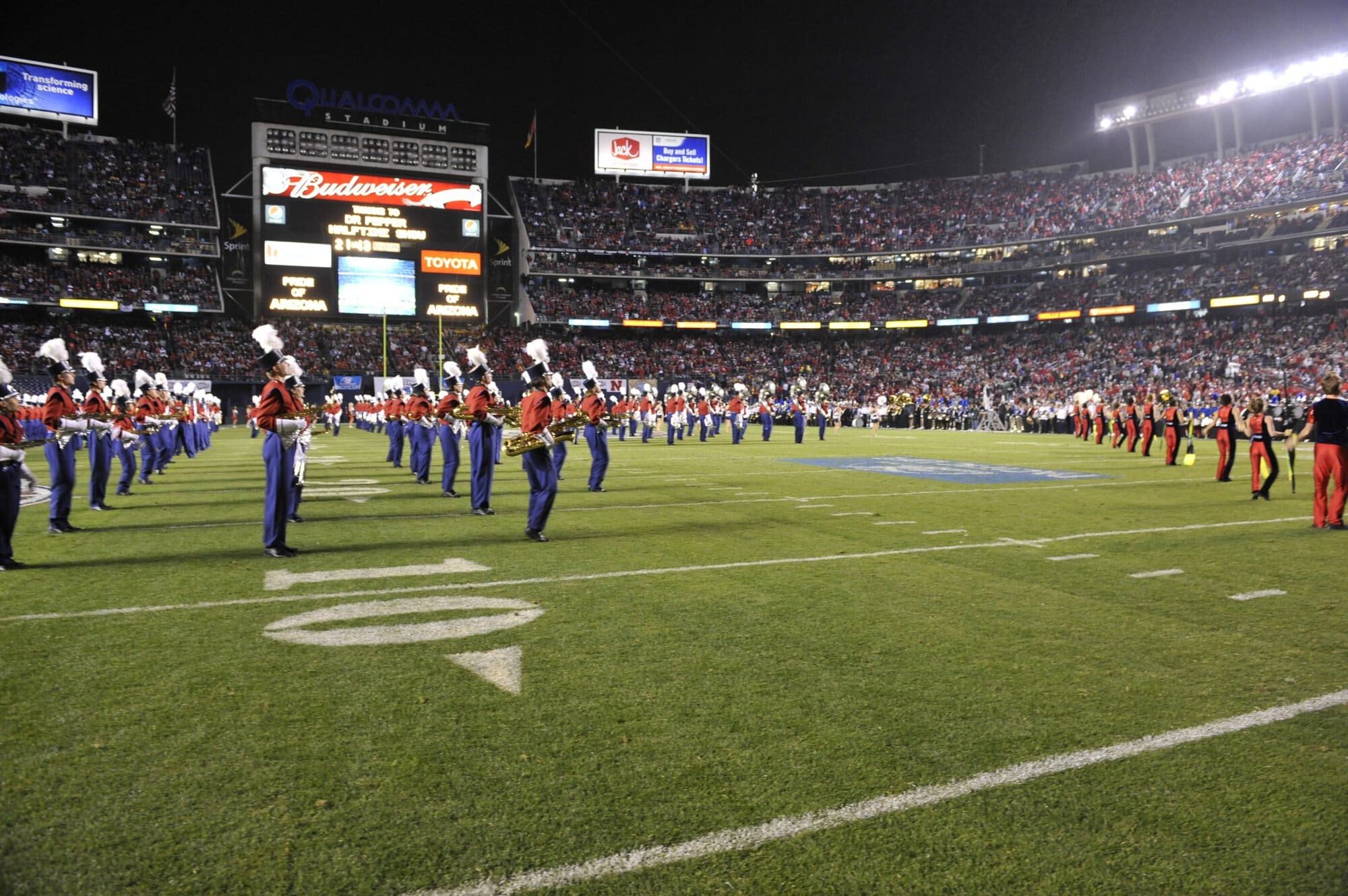 Holiday Bowl Halftime