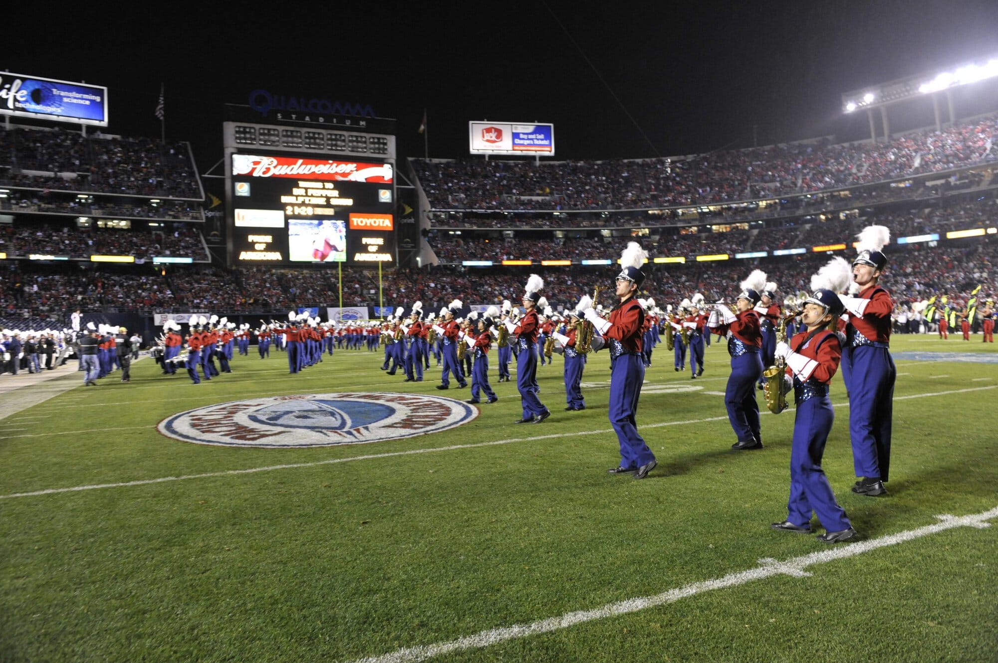 Holiday Bowl Halftime