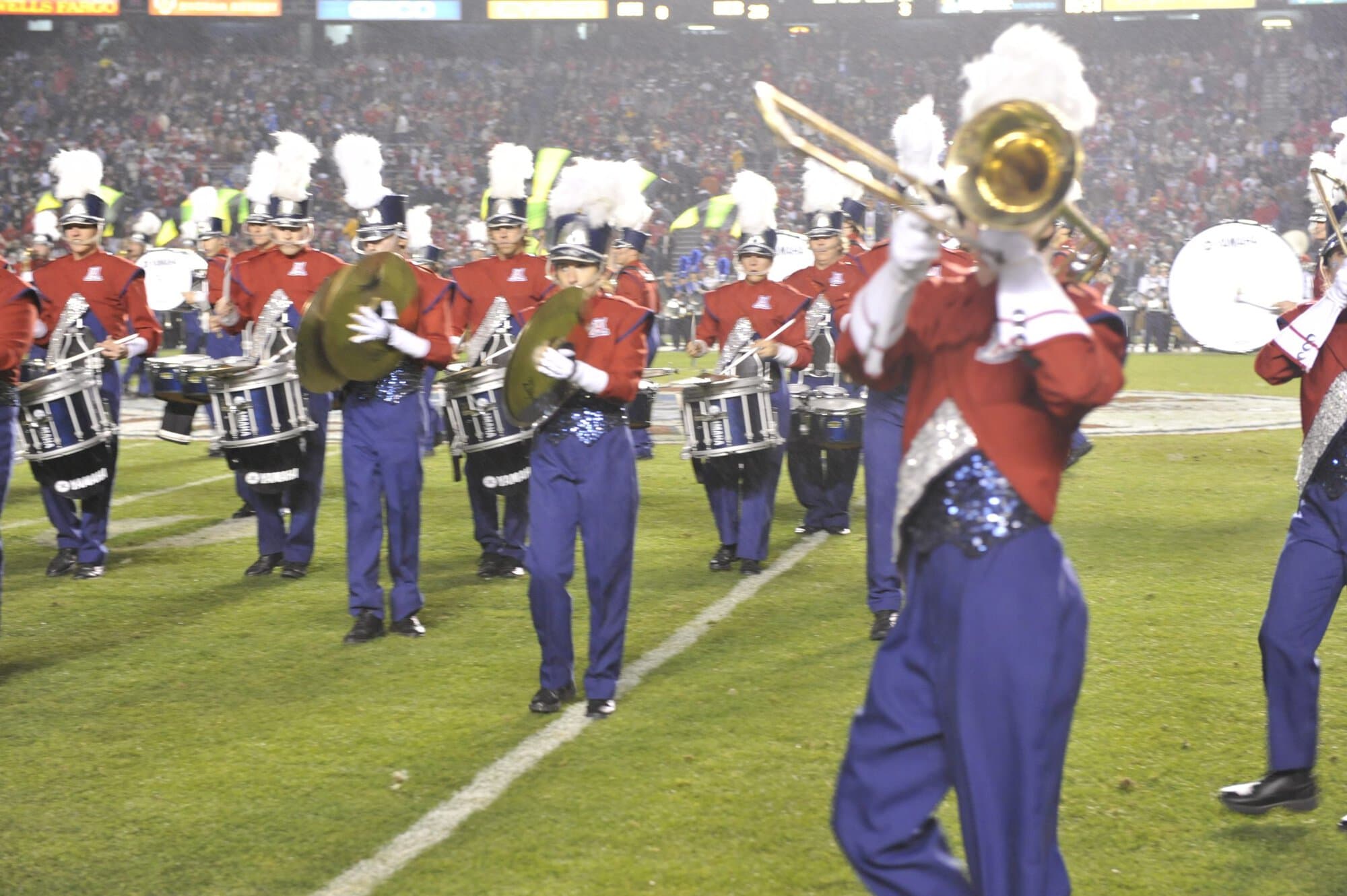 Holiday Bowl Halftime