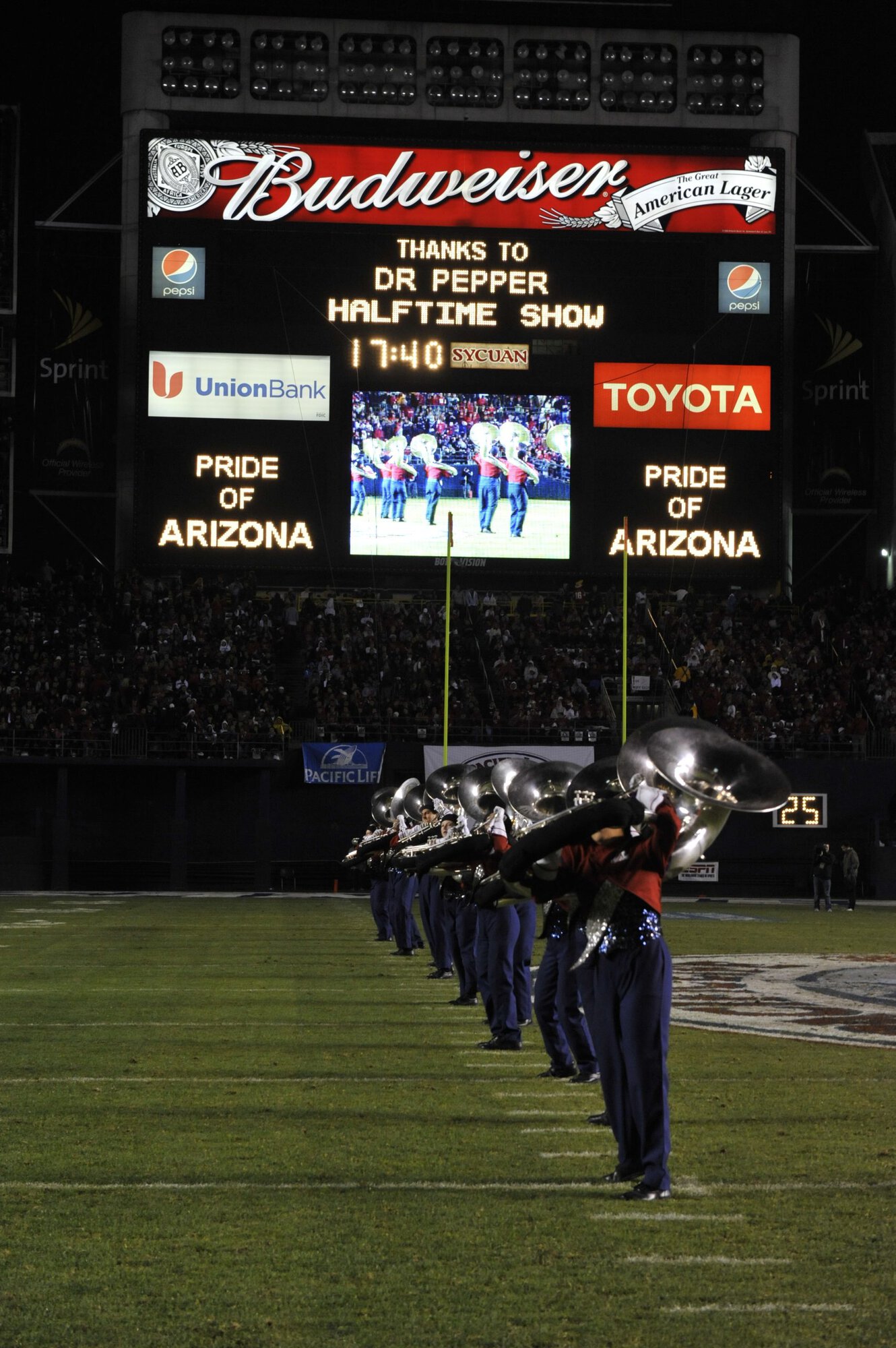 Holiday Bowl Halftime