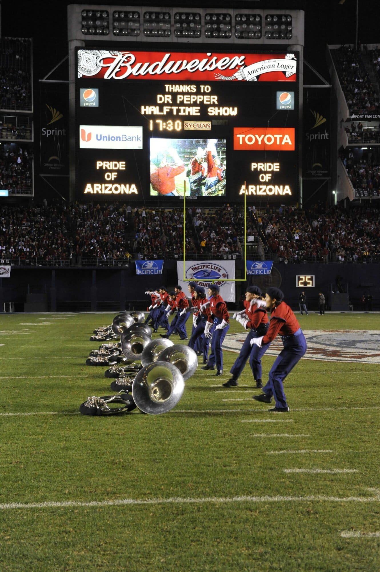 Holiday Bowl Halftime
