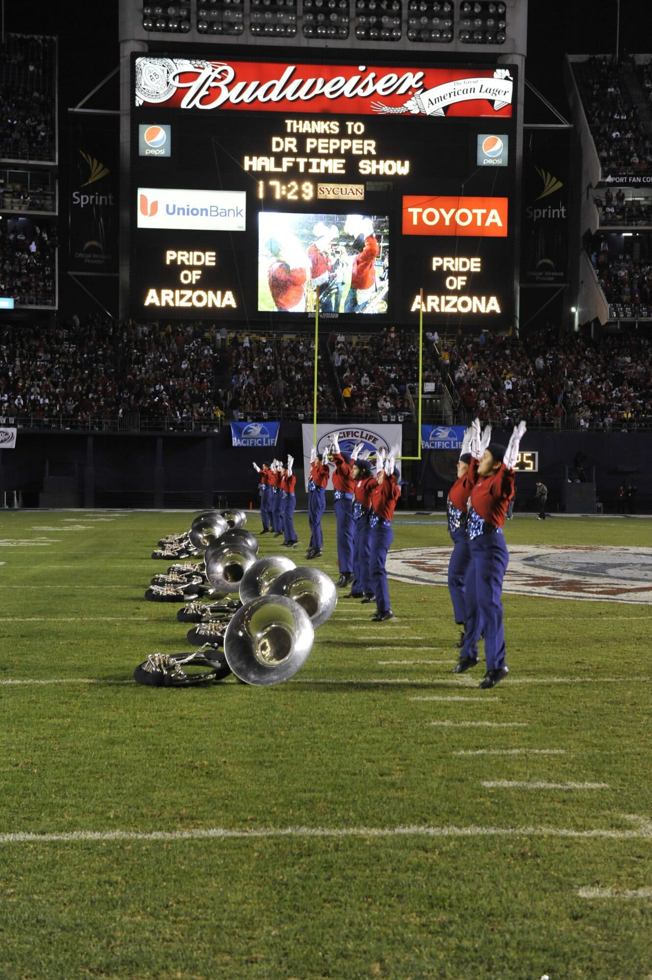 Holiday Bowl Halftime