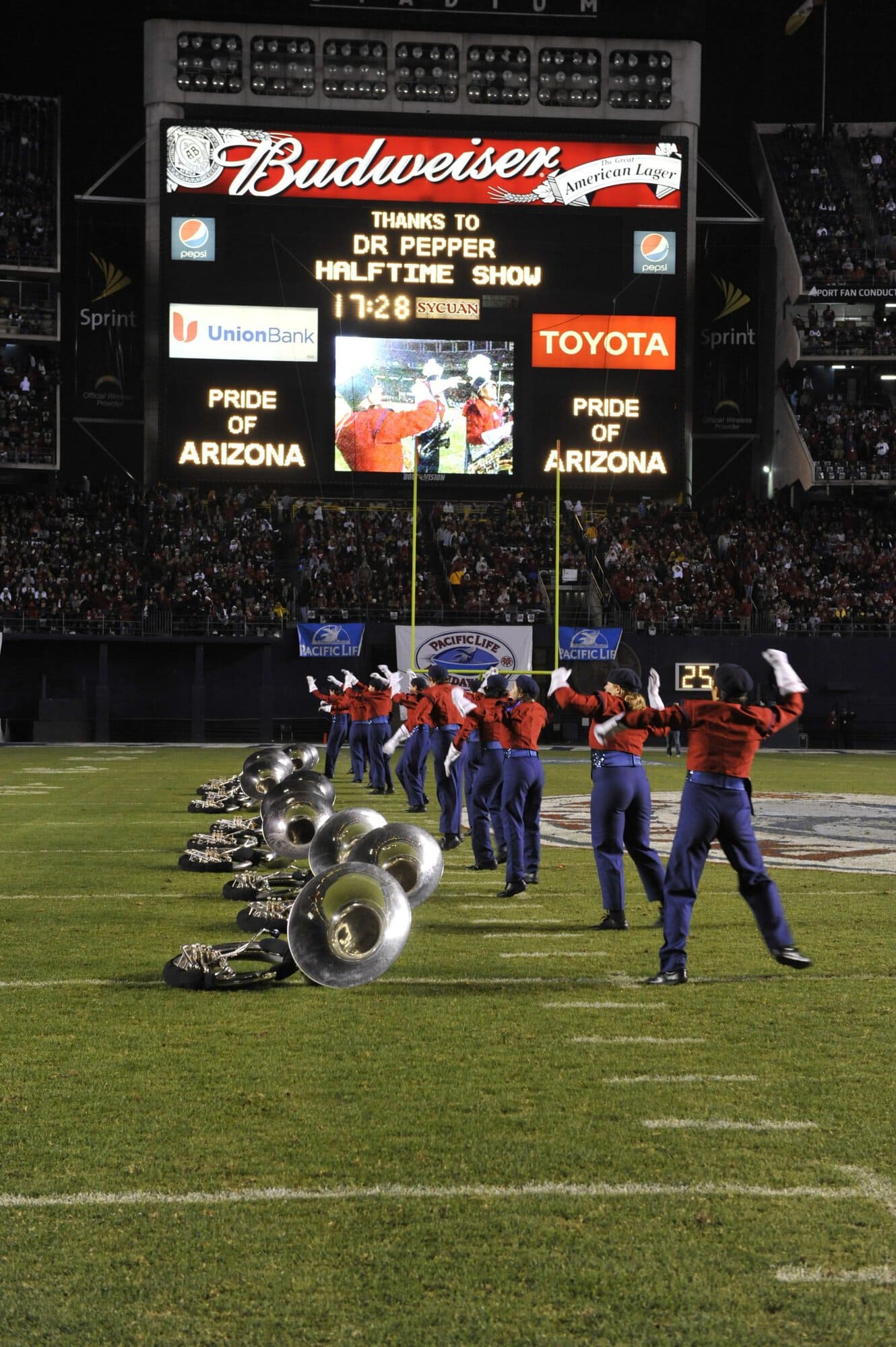 Holiday Bowl Halftime