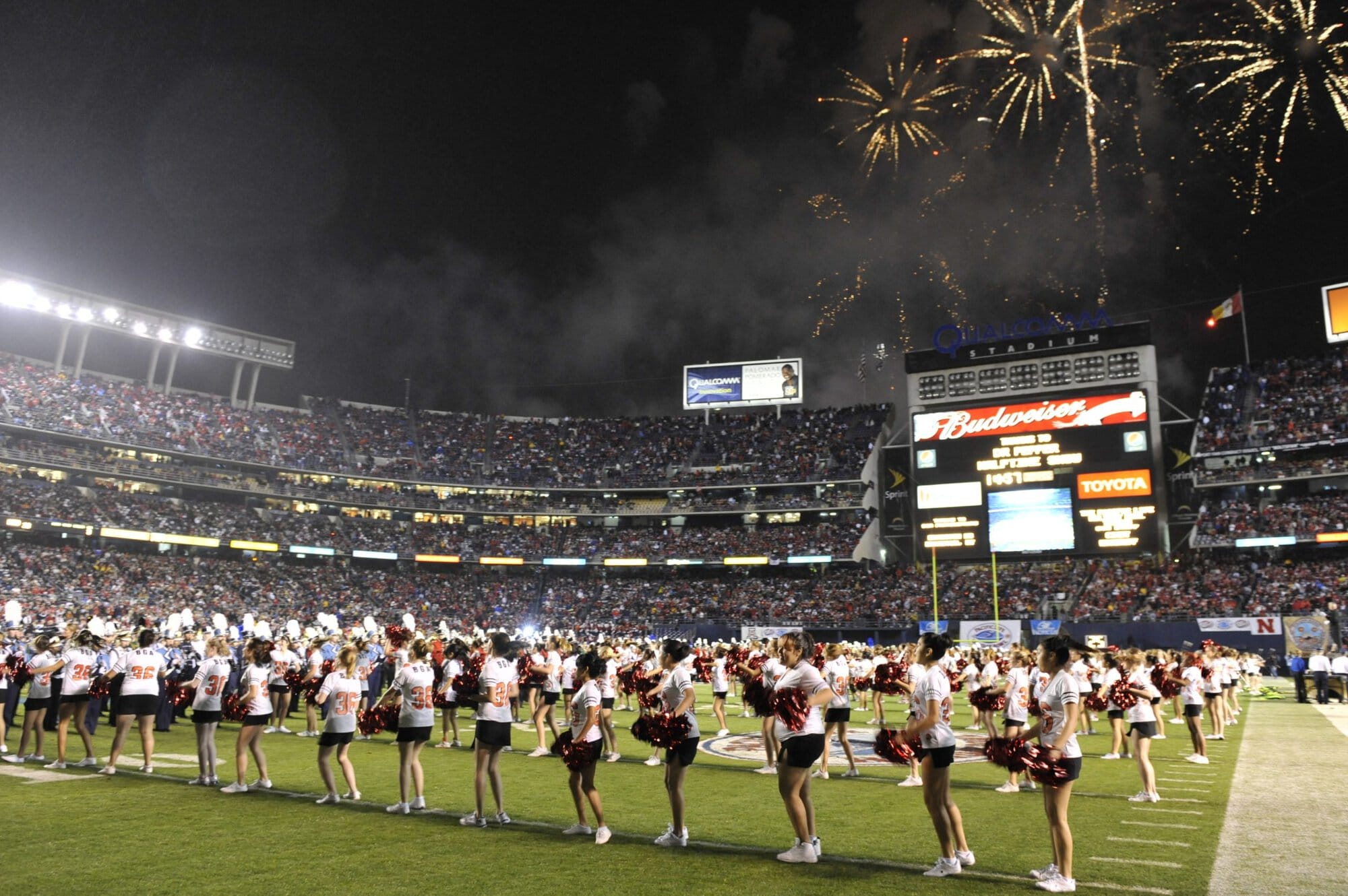 Holiday Bowl Halftime