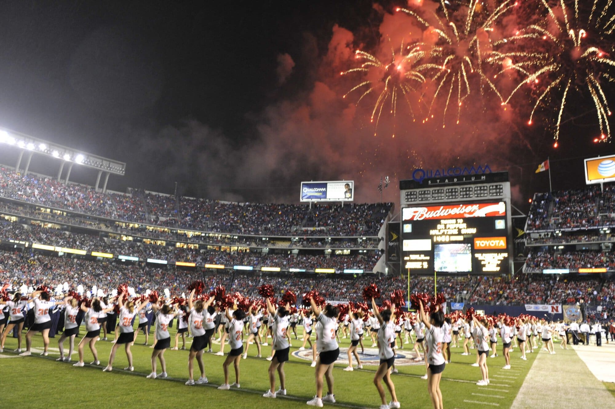 Holiday Bowl Halftime