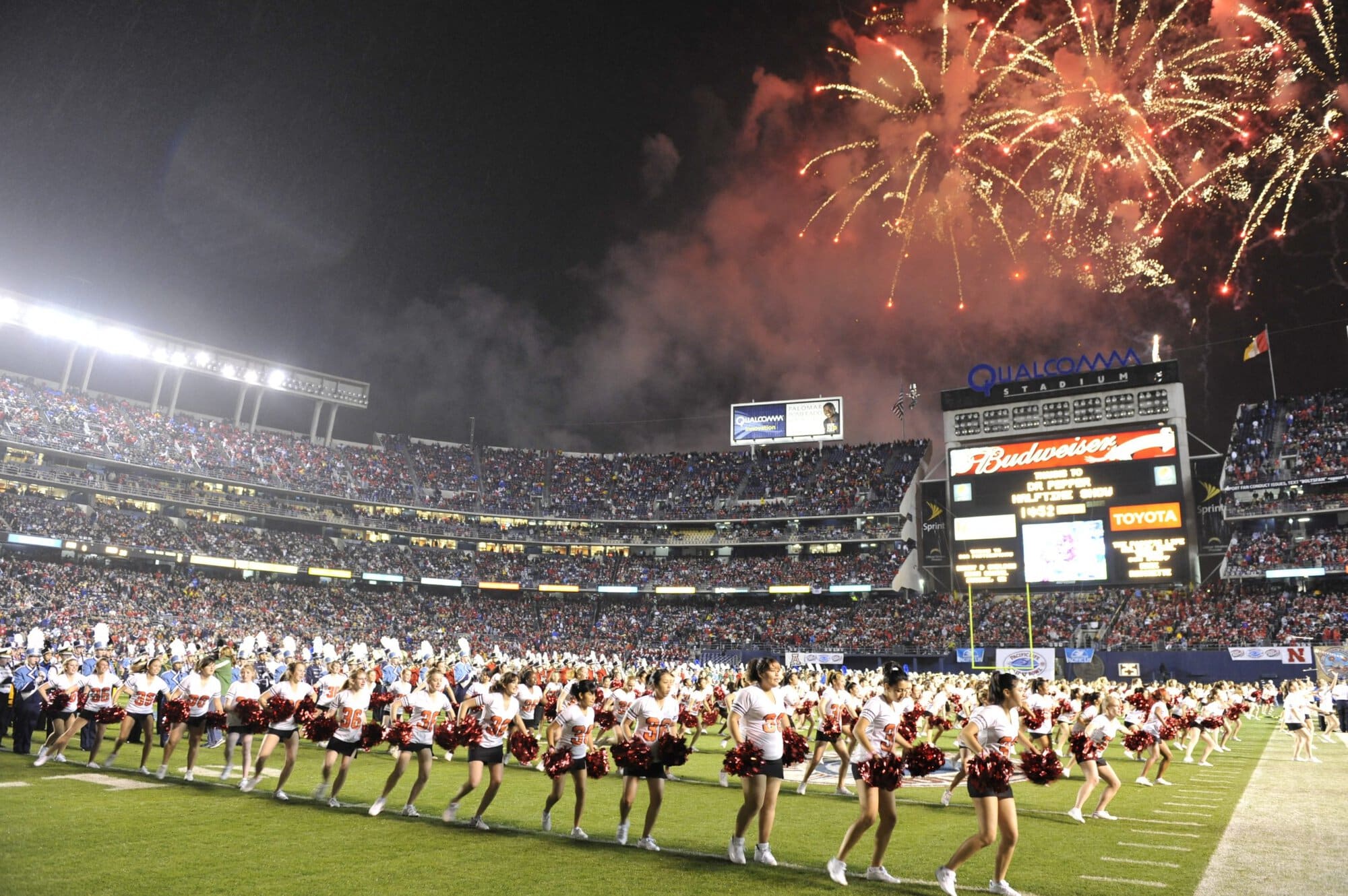 Holiday Bowl Halftime