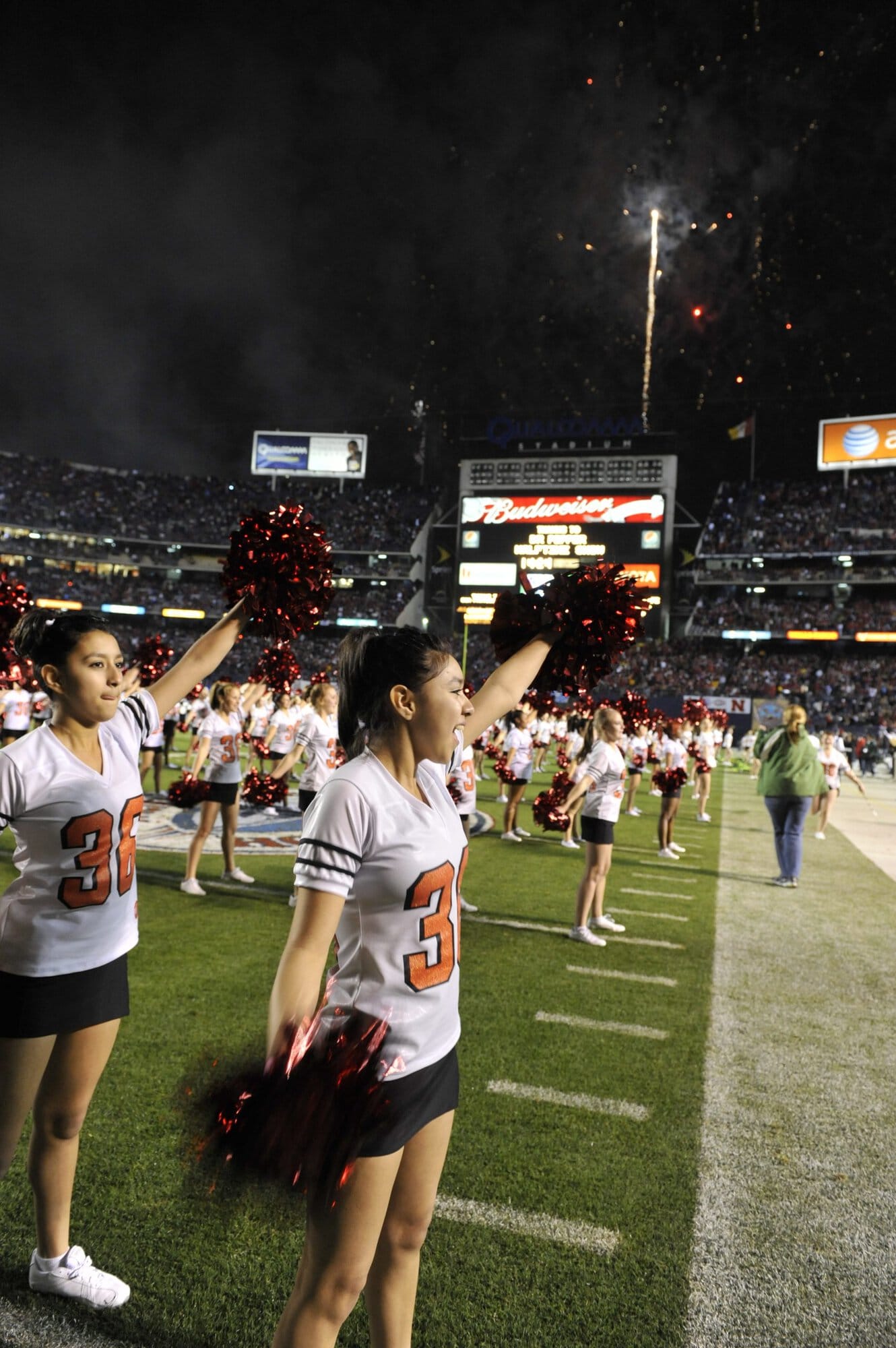 Holiday Bowl Halftime