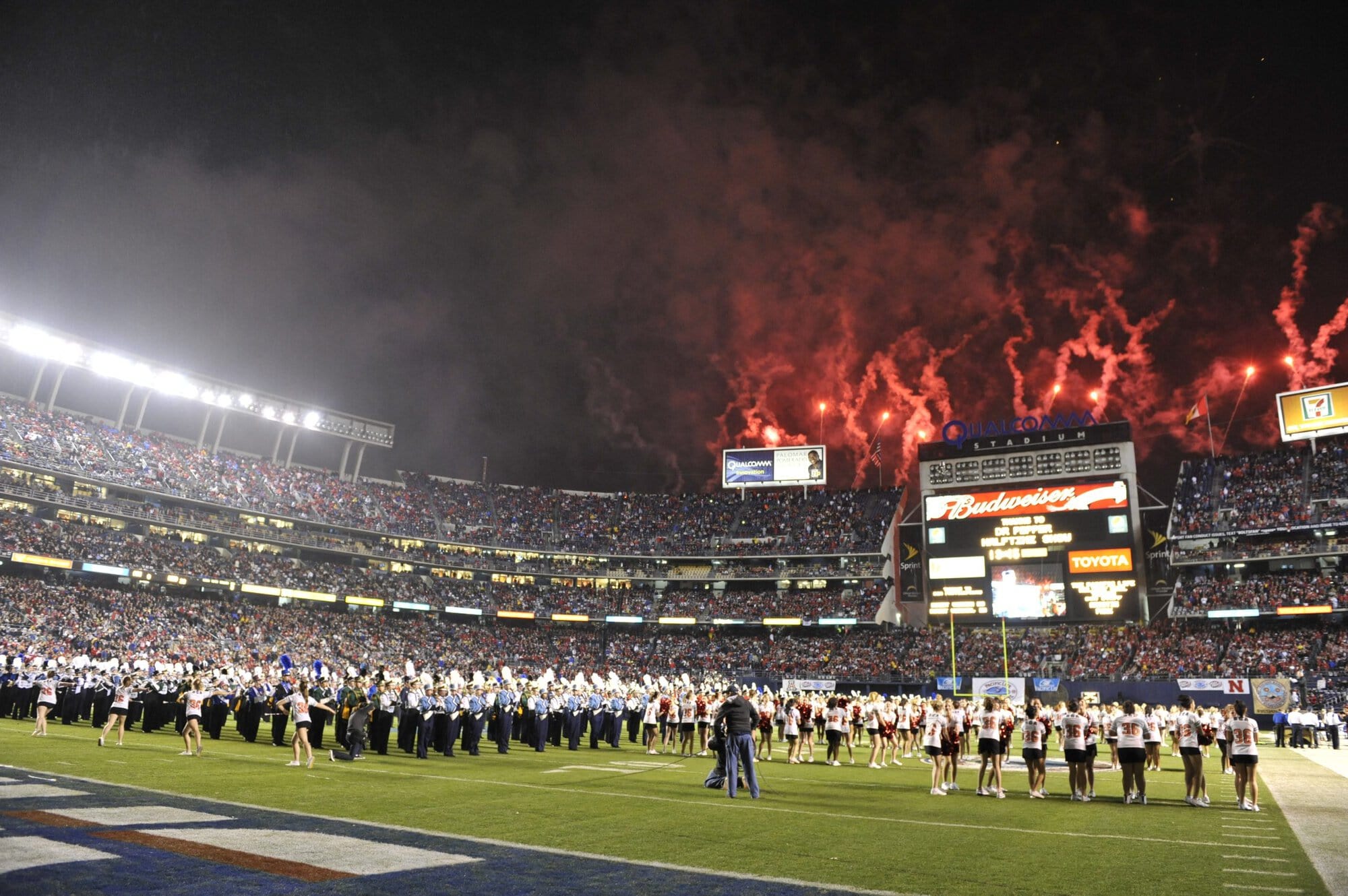 Holiday Bowl Halftime