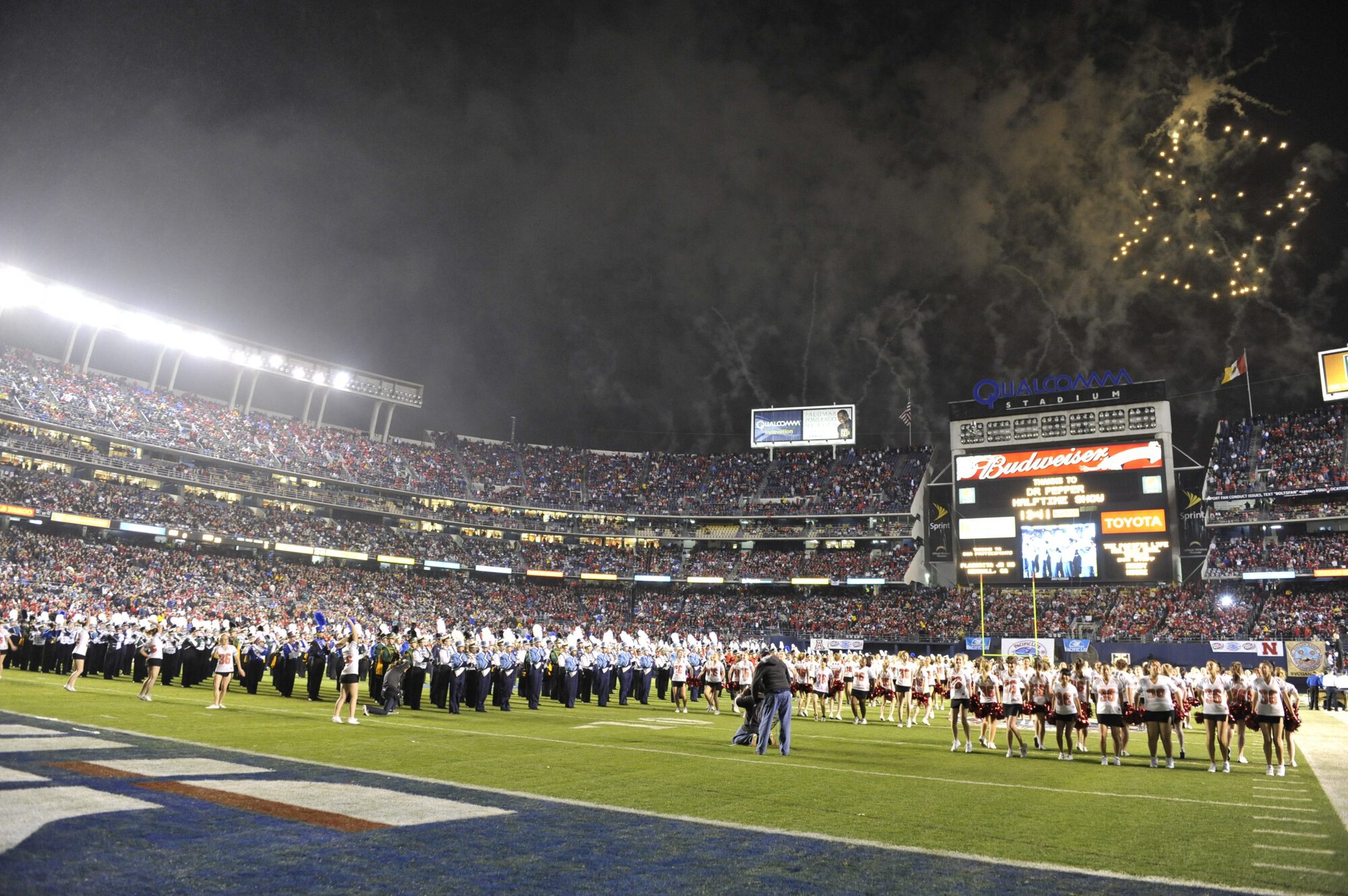 Holiday Bowl Halftime