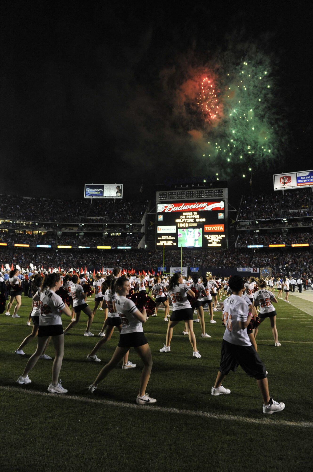 Holiday Bowl Halftime