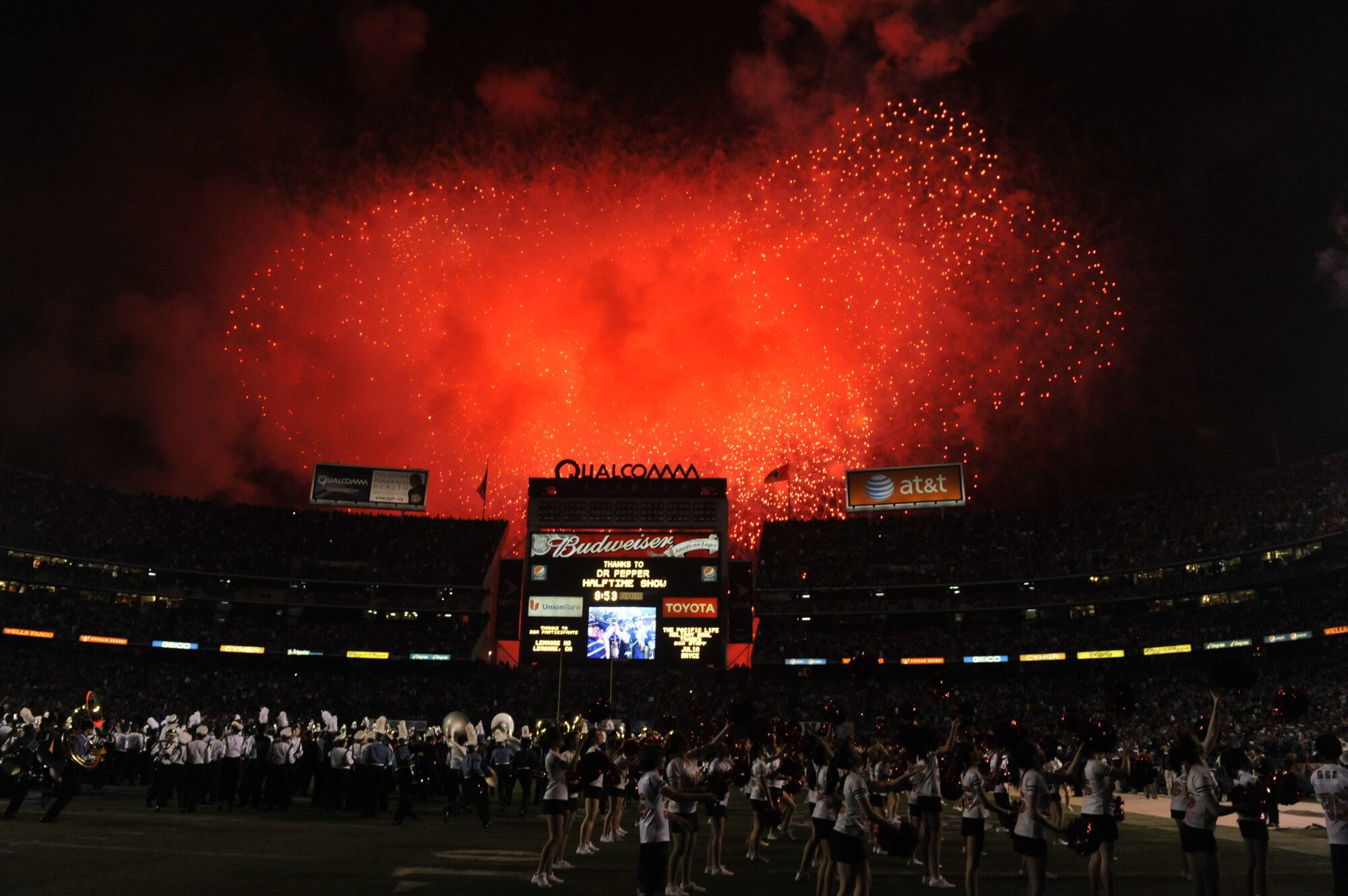 Holiday Bowl Halftime