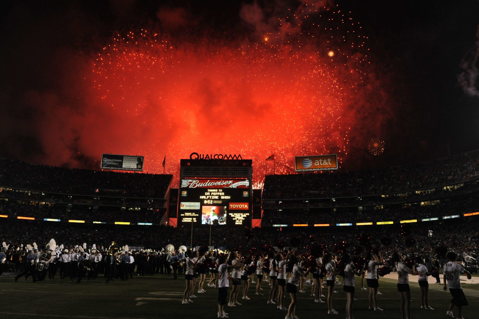 Holiday Bowl Halftime