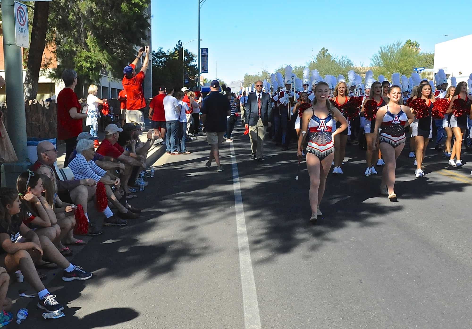 Homecoming Parade 1