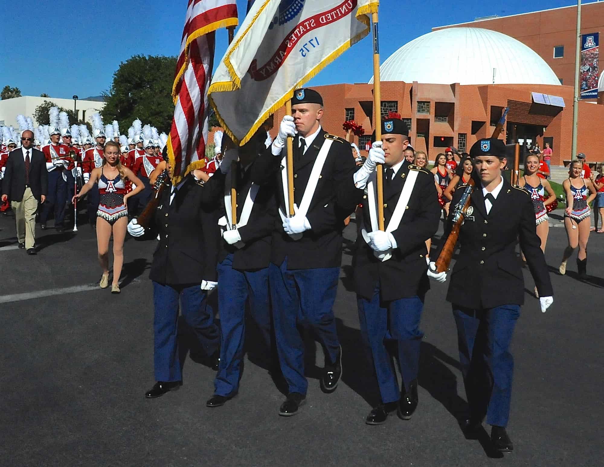 Homecoming Parade 1