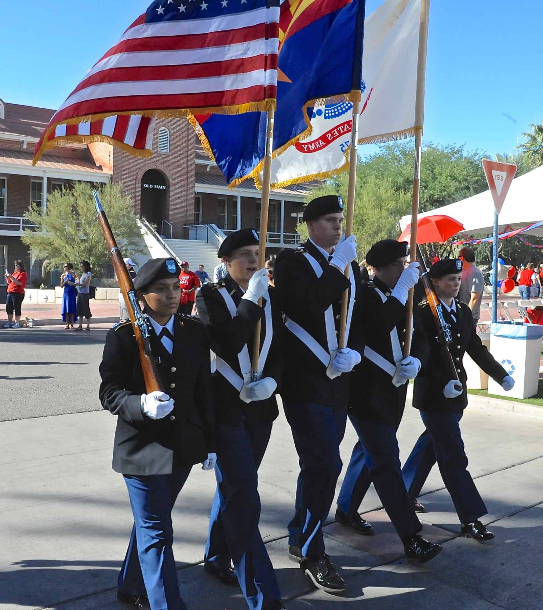 Homecoming Parade 1
