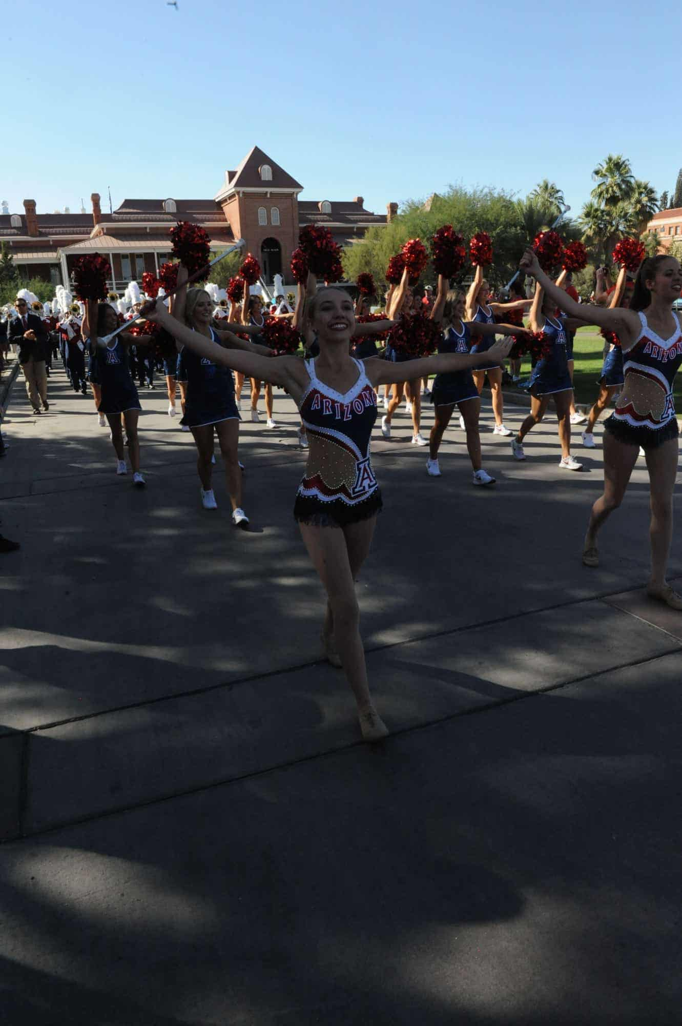 Homecoming Parade (2016-2017)