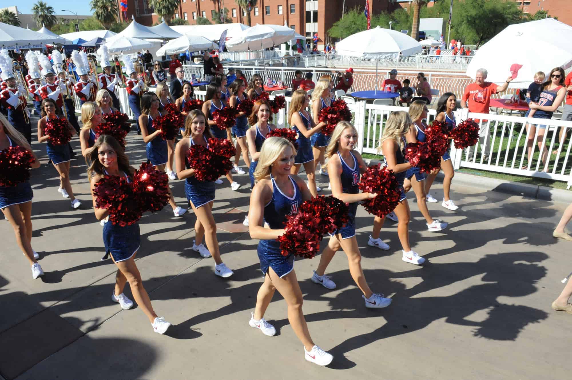 Homecoming Parade (2016-2017)