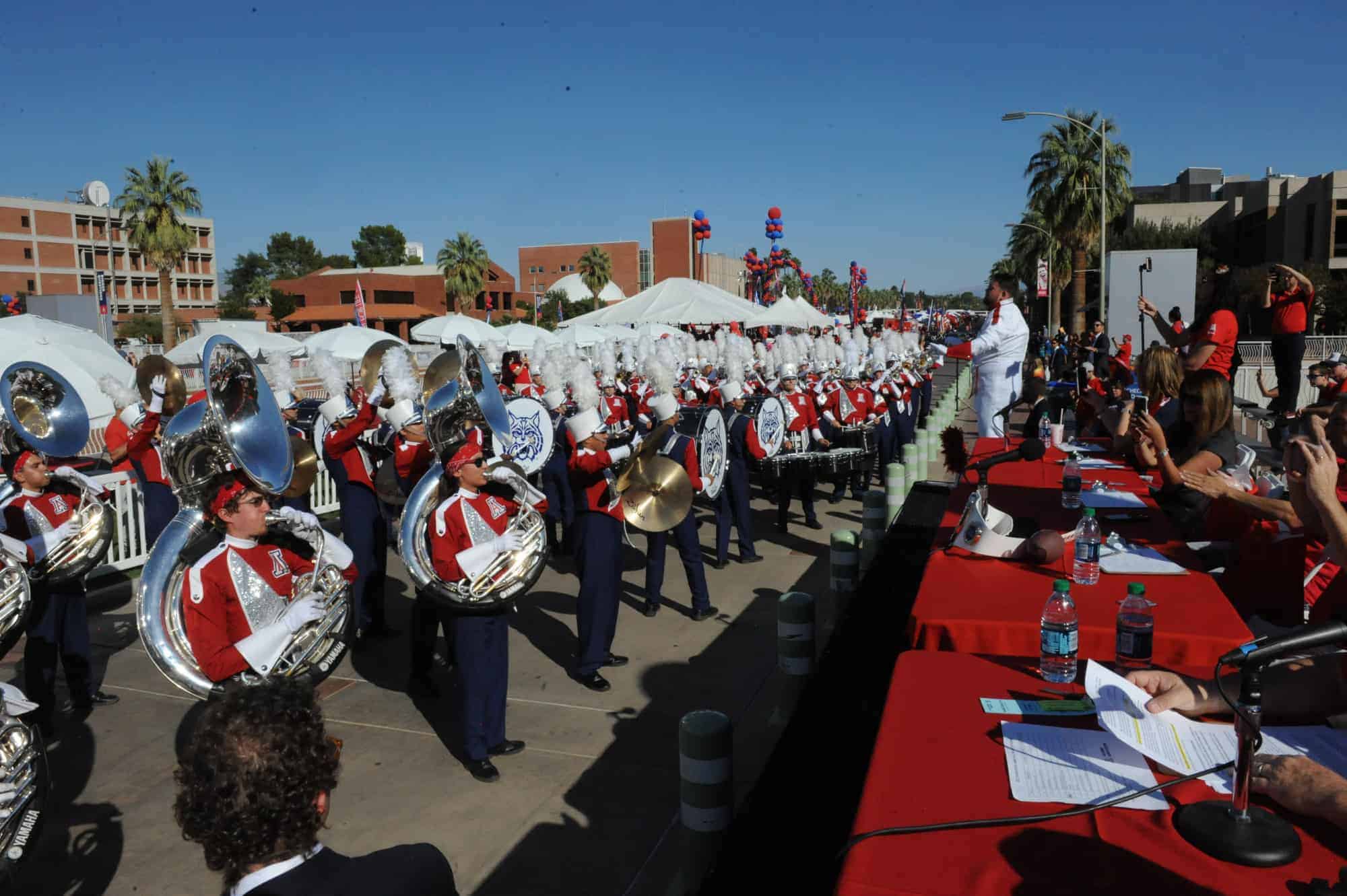 Homecoming Parade (2016-2017)