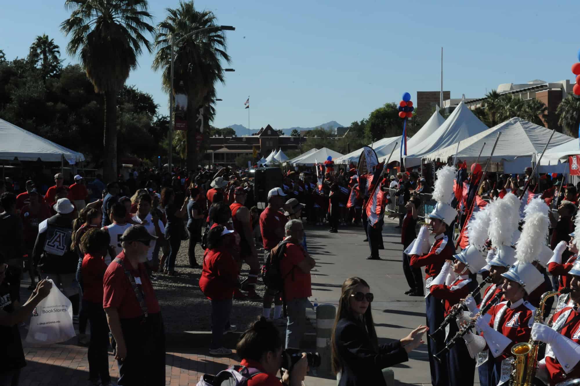 Homecoming Parade (2016-2017)